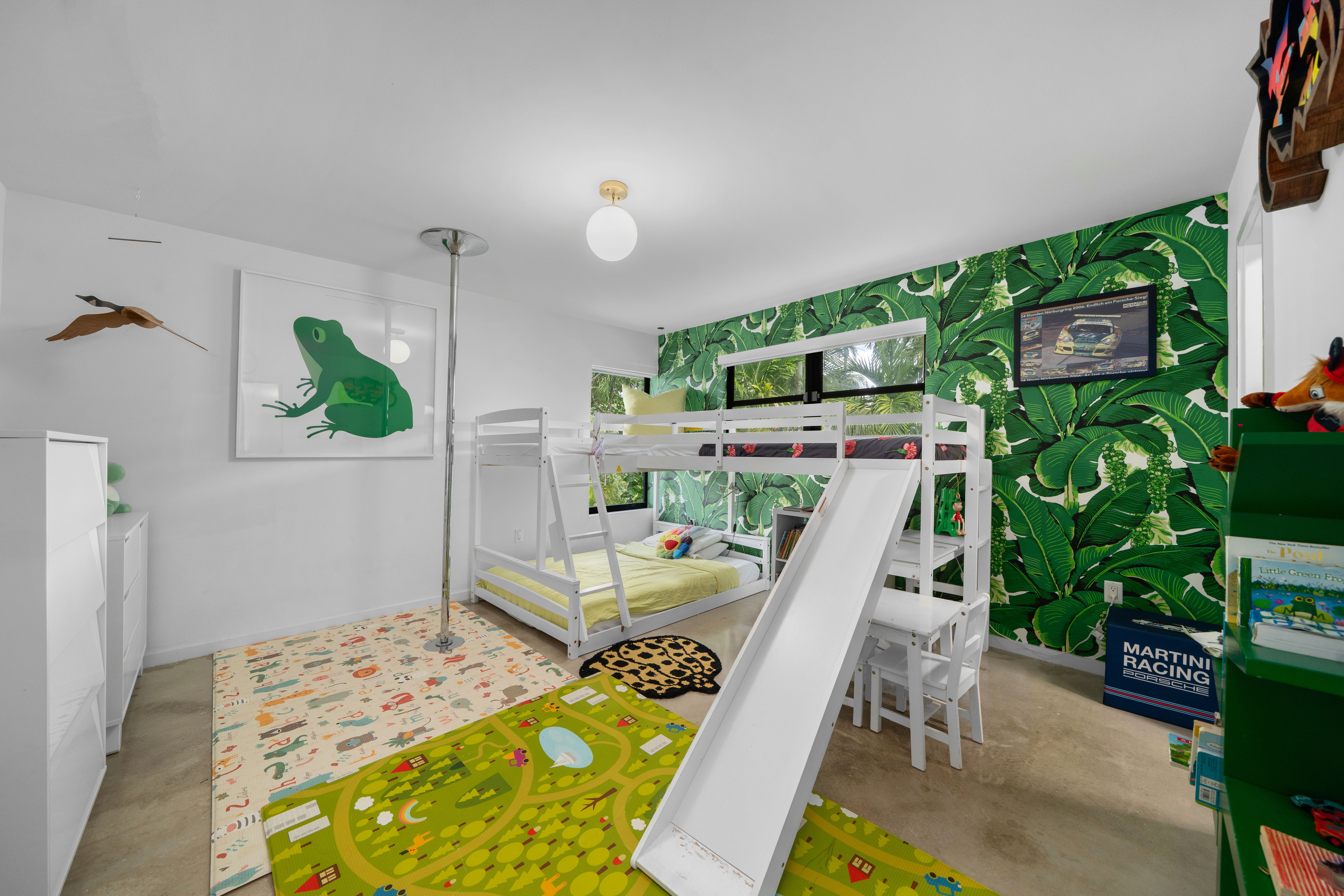 121 Knollwood Drive Key Biscayne FL 33149