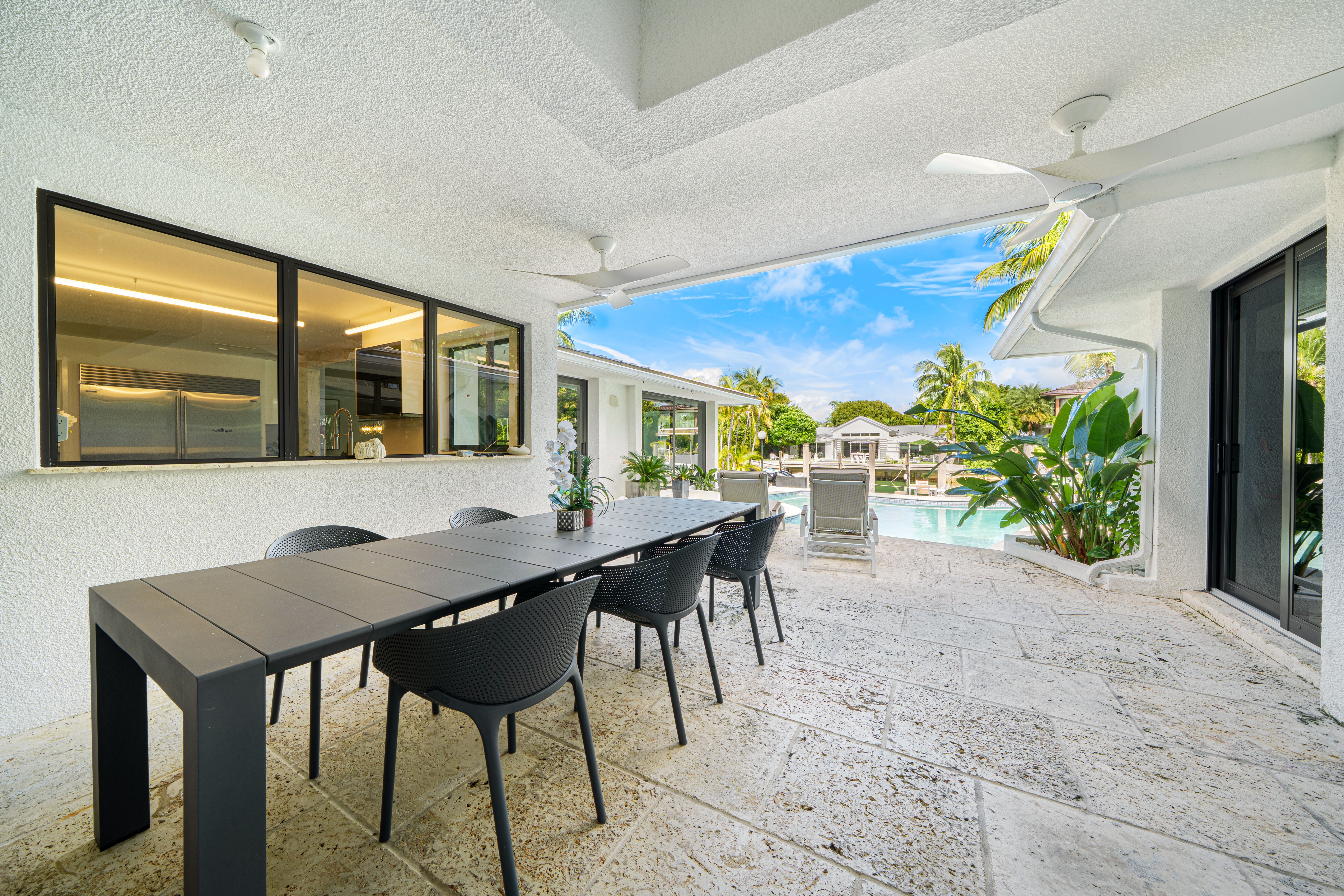121 Knollwood Drive Key Biscayne FL 33149