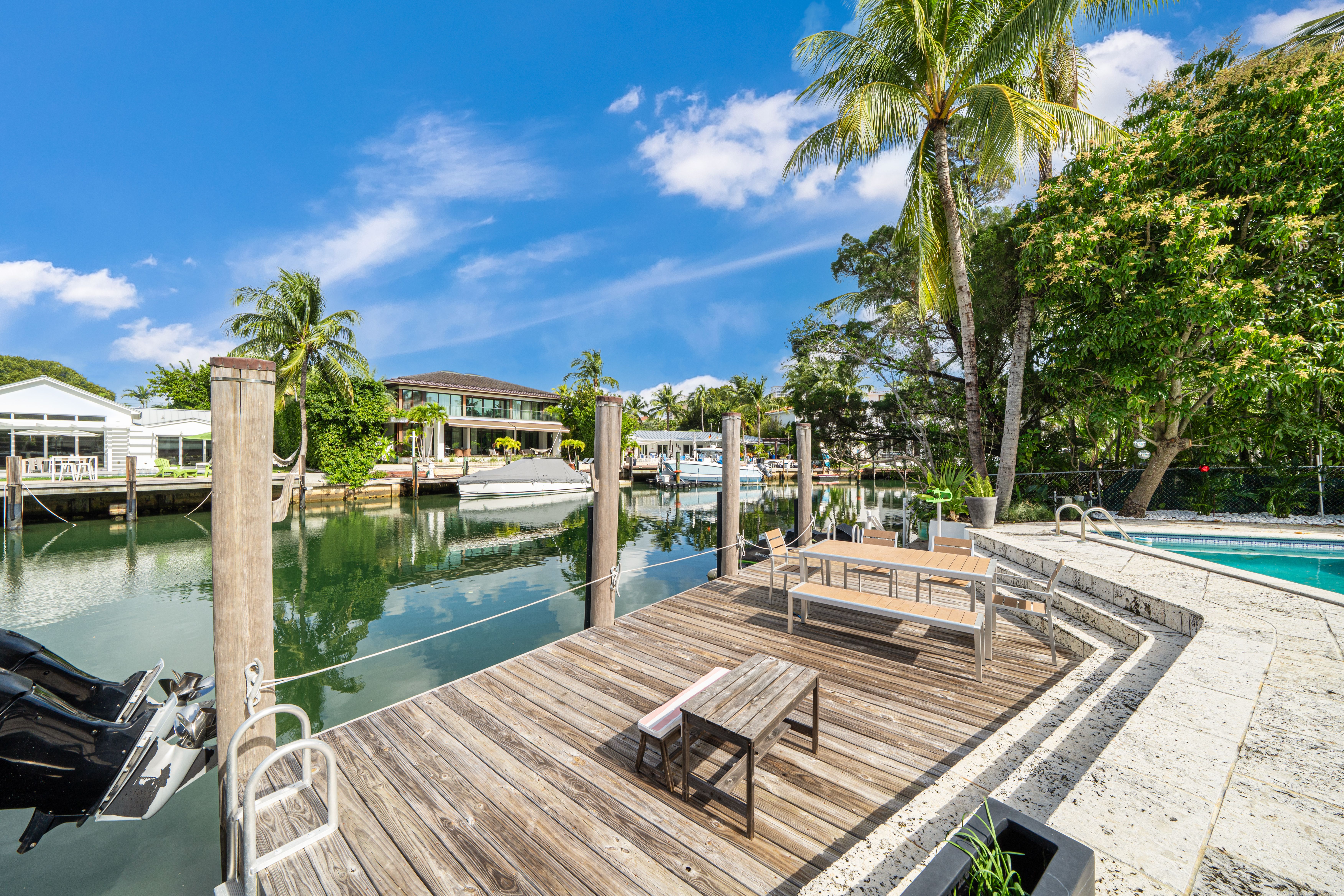 121 Knollwood Drive Key Biscayne FL 33149