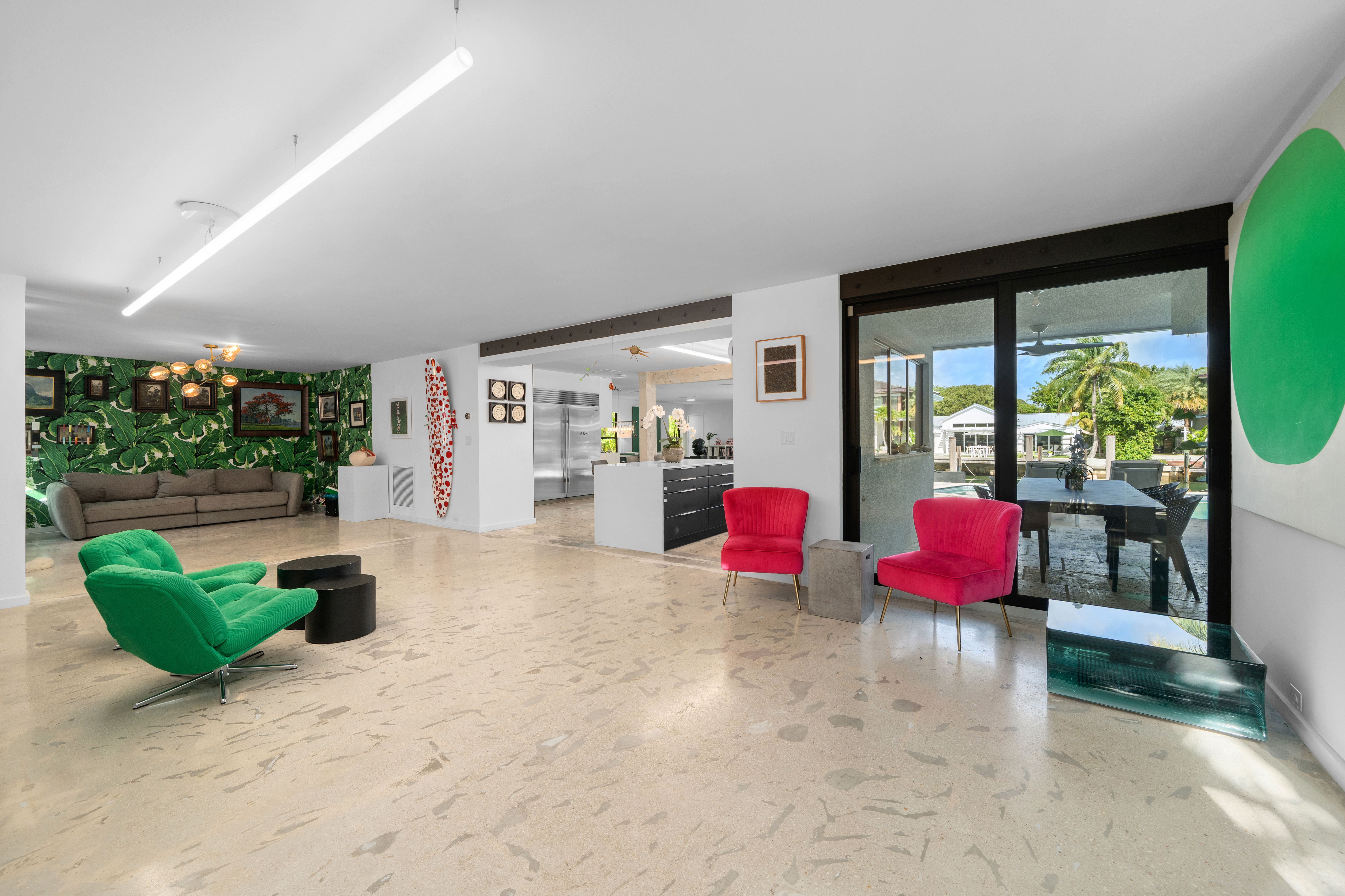 121 Knollwood Drive Key Biscayne FL 33149