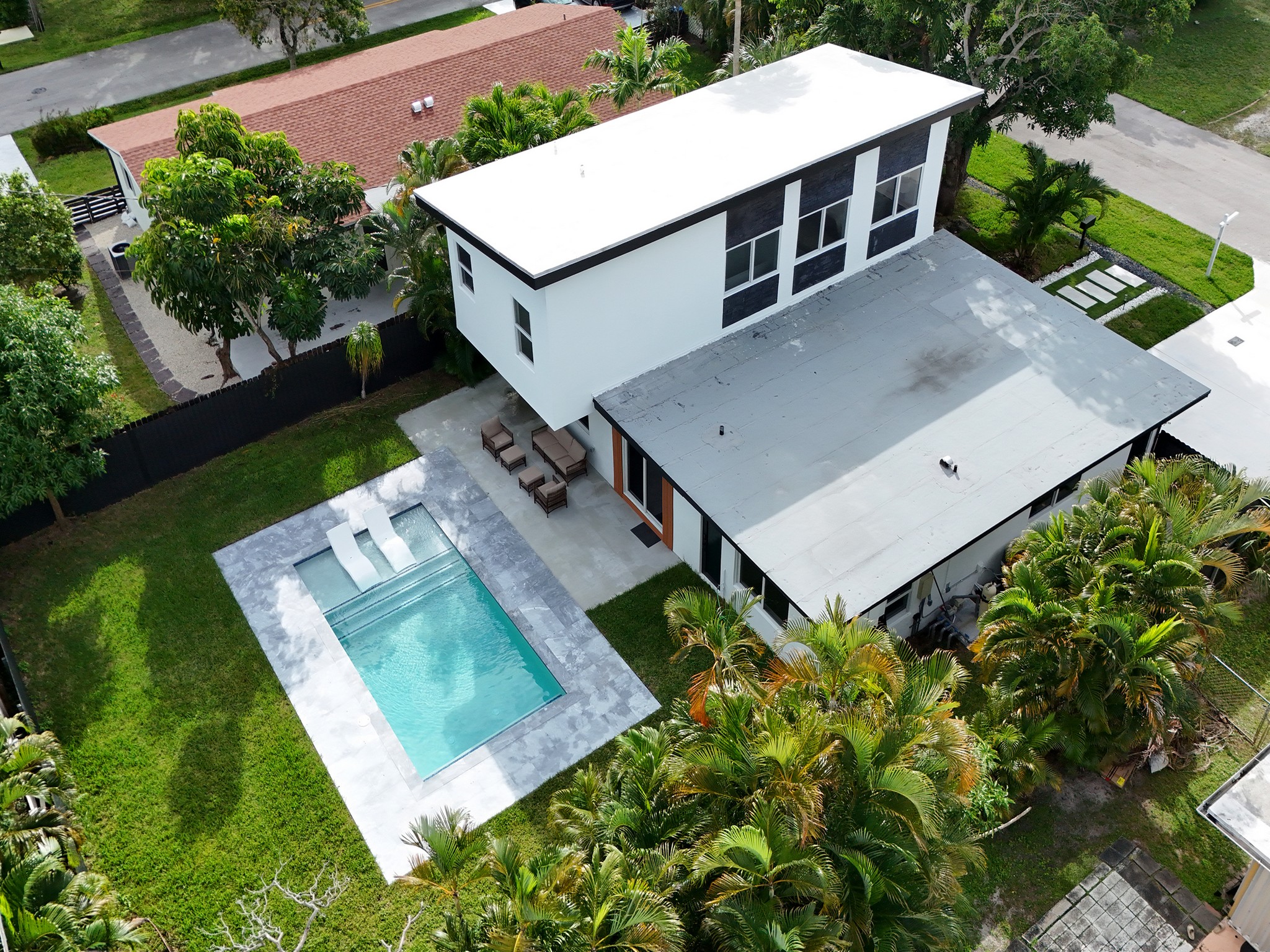 3056 NE 14th Avenue Oakland Park FL 33334