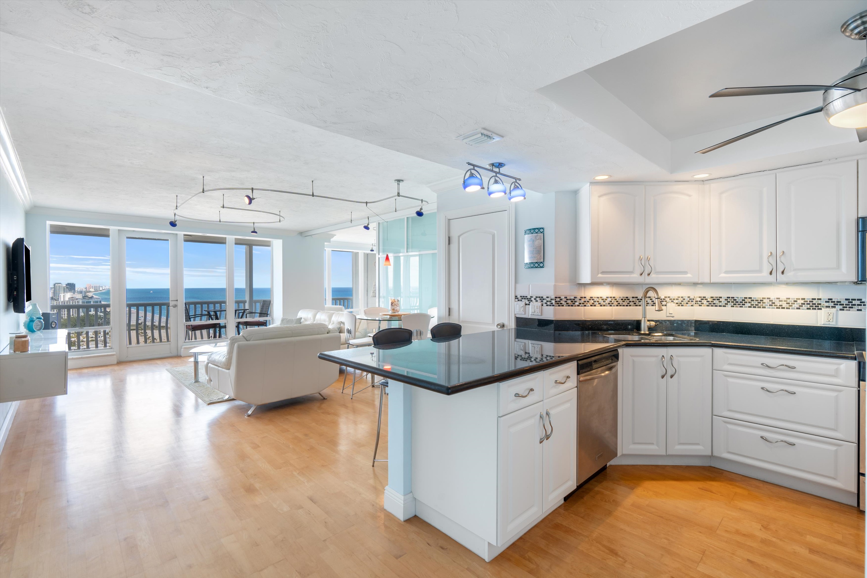 2200 S Ocean Lane Fort Lauderdale FL 33316