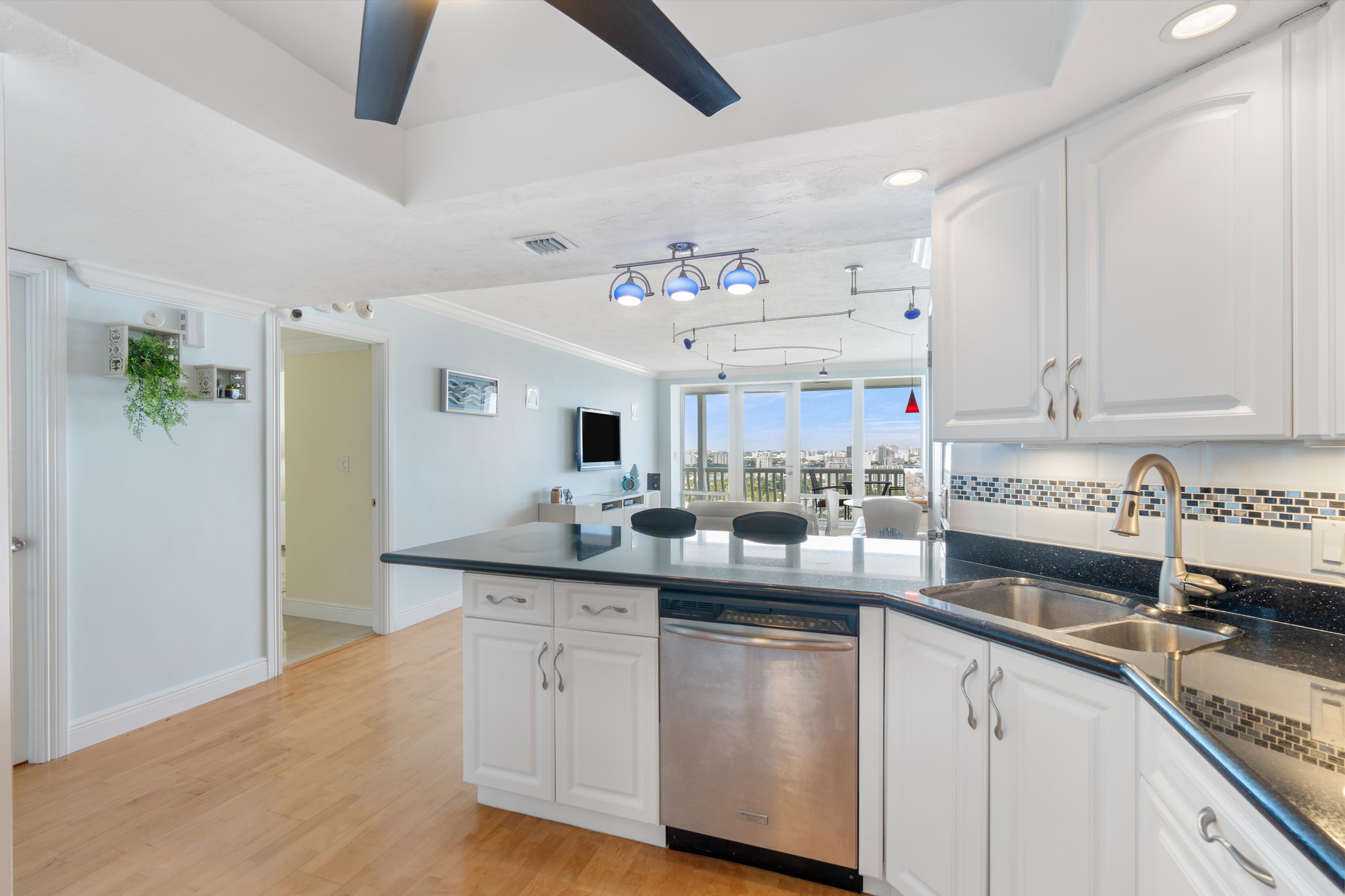 2200 S Ocean Lane Fort Lauderdale FL 33316