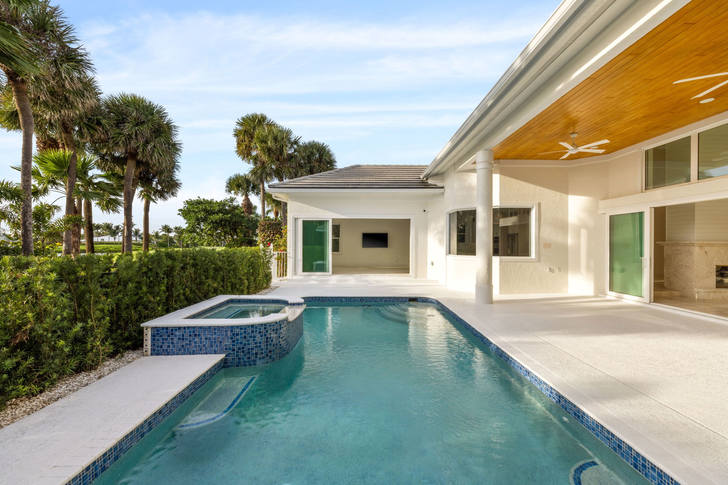 2925 SE Dune Drive Stuart FL 34996