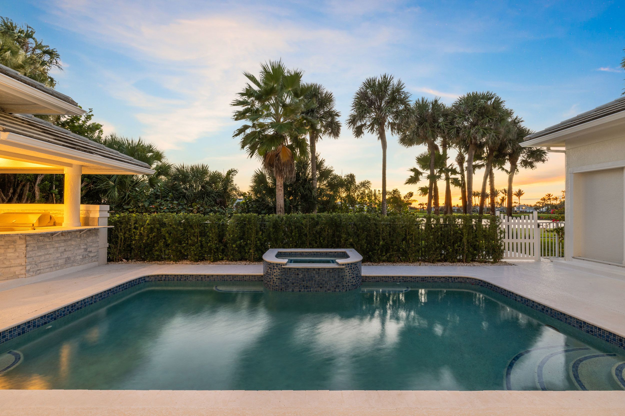 2925 SE Dune Drive Stuart FL 34996
