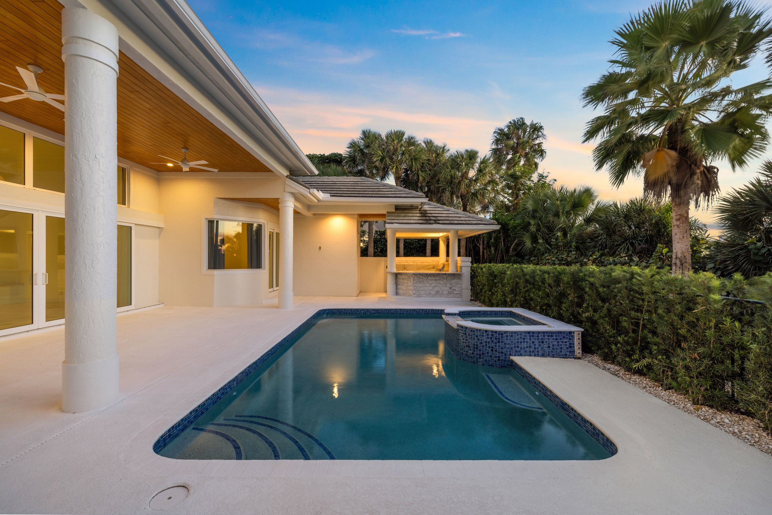 2925 SE Dune Drive Stuart FL 34996