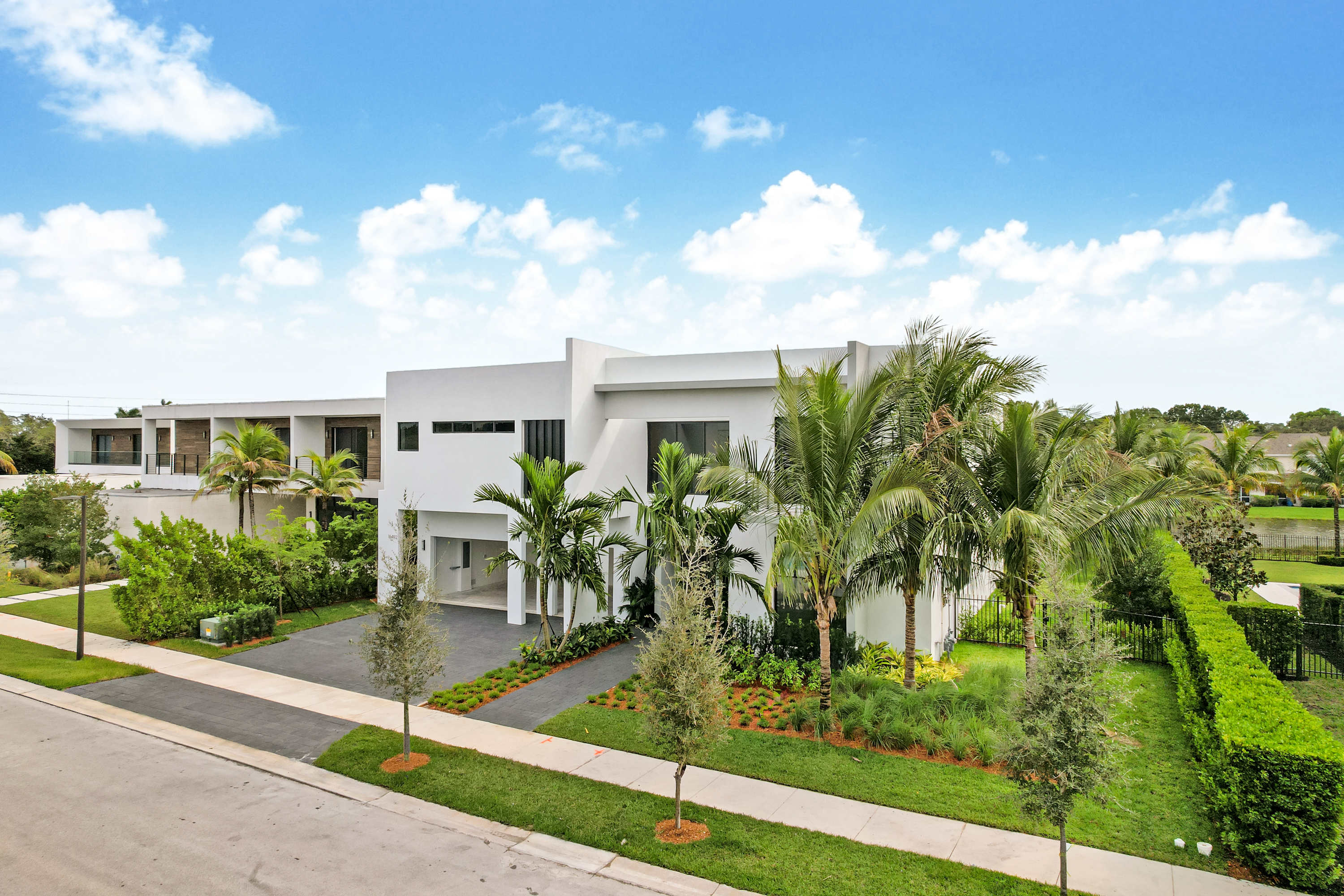 16492 S Botaniko Drive S Weston FL 33326