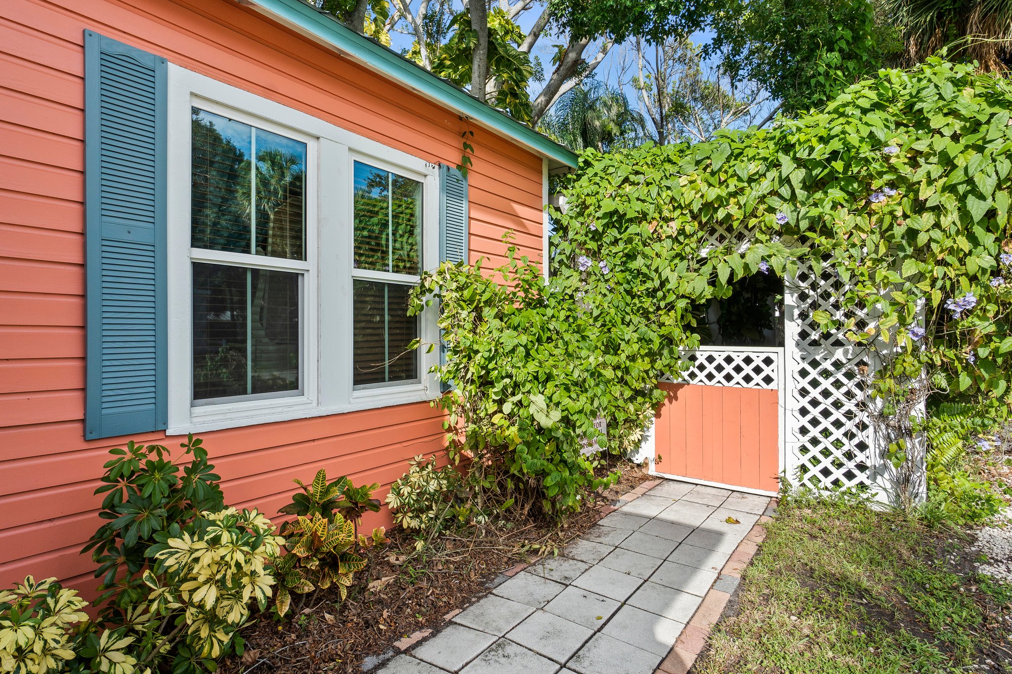 518 N 2nd Street Fort Pierce FL 34950