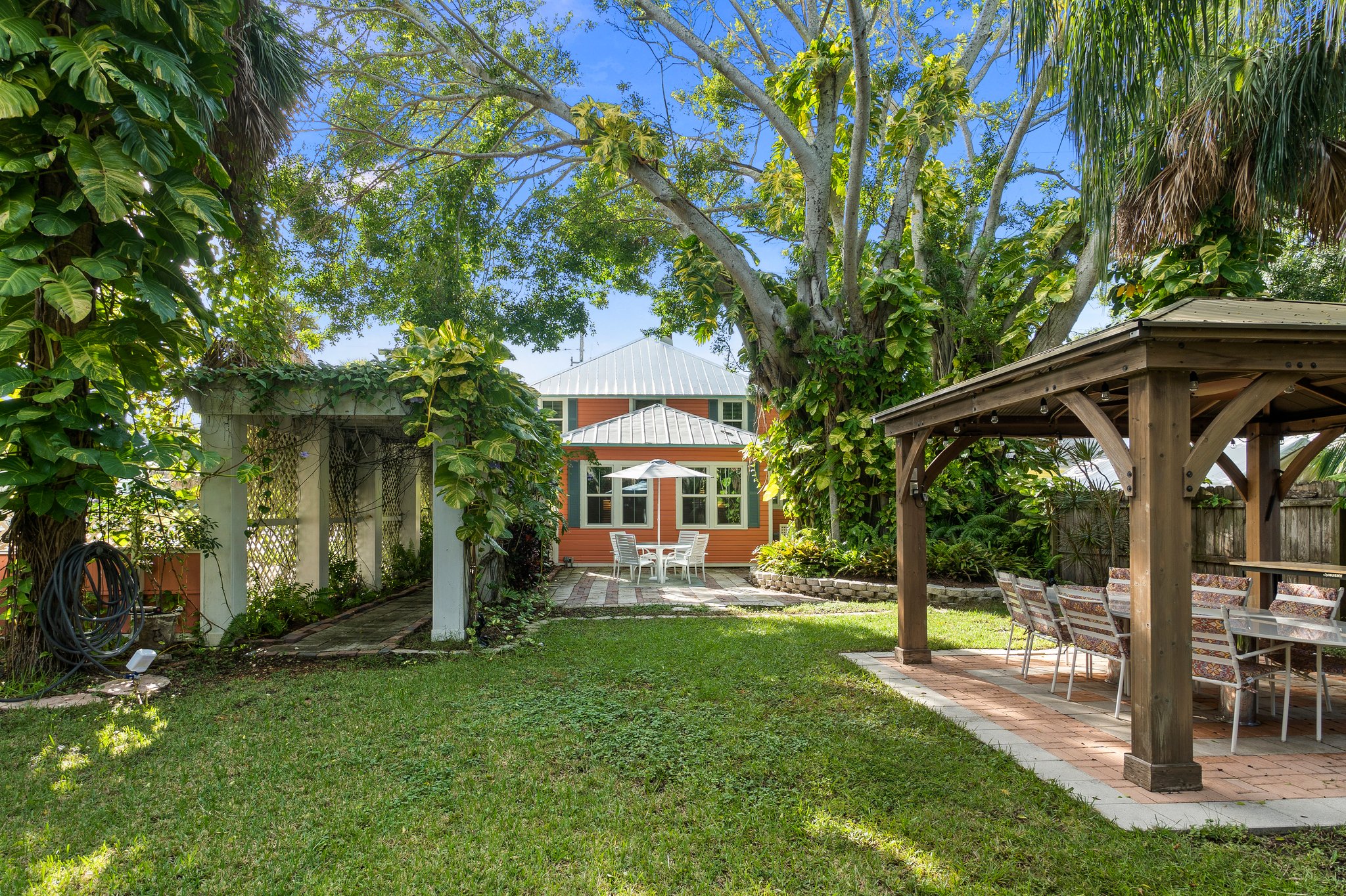 518 N 2nd Street Fort Pierce FL 34950