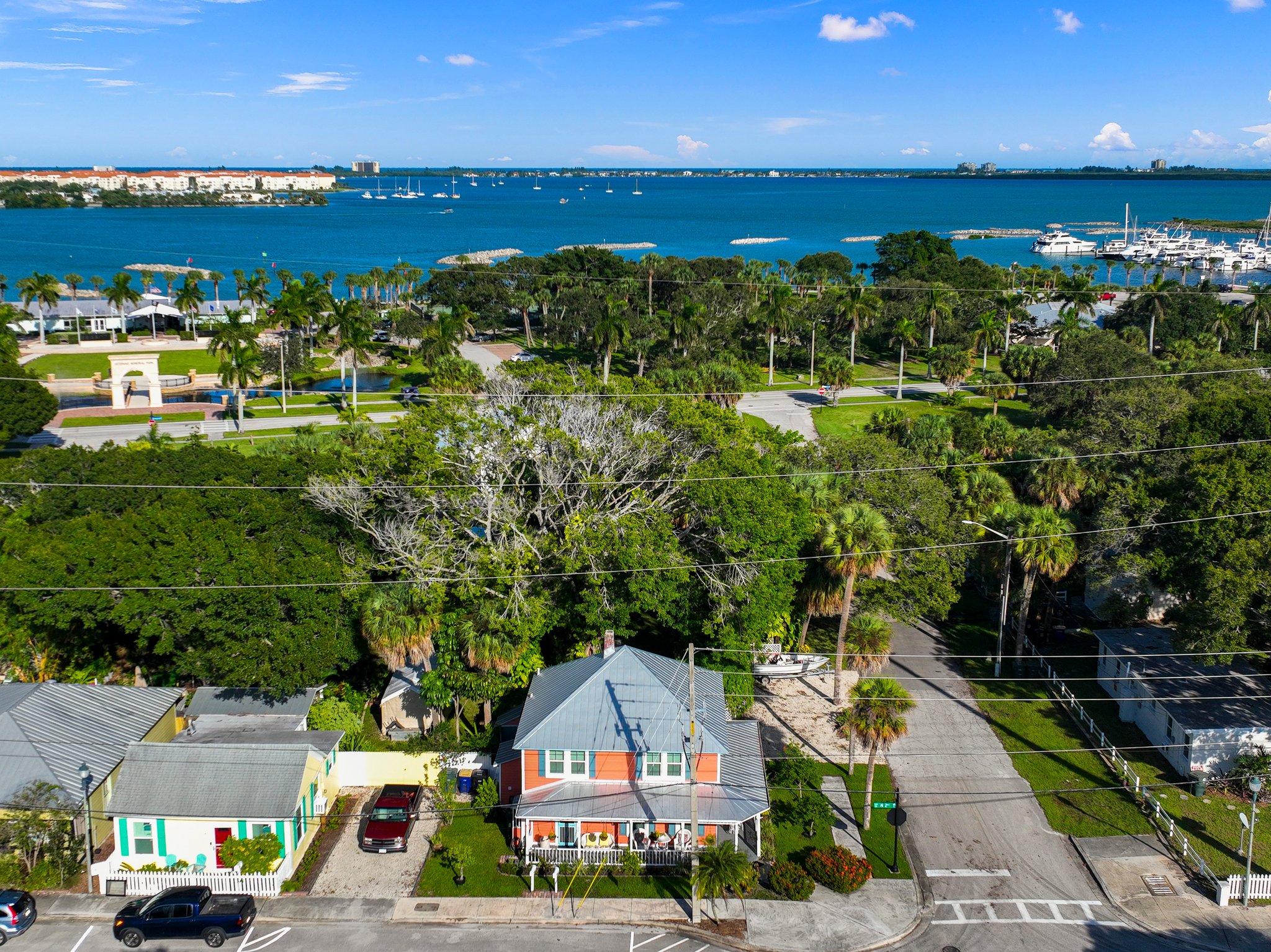 518 N 2nd Street Fort Pierce FL 34950