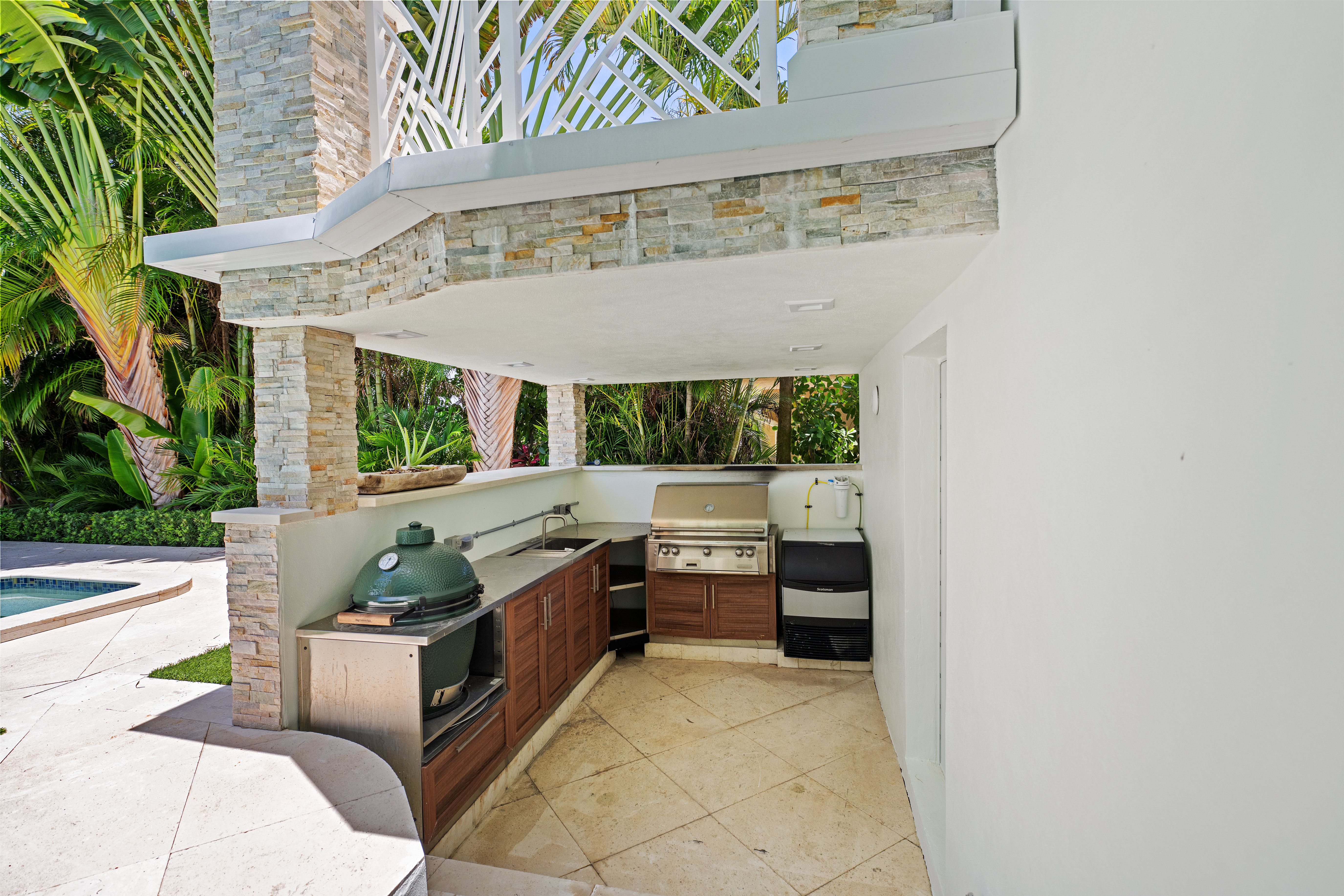 2307 N Riverside Drive Pompano Beach FL 33062