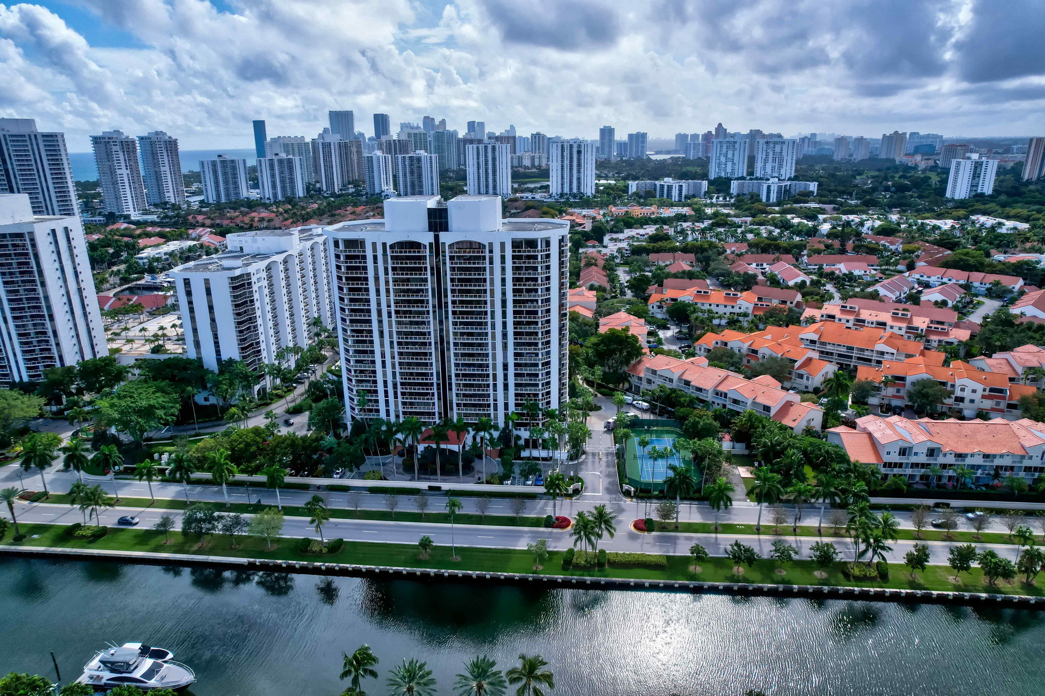 3598 Yacht Club Drive Aventura FL 33180