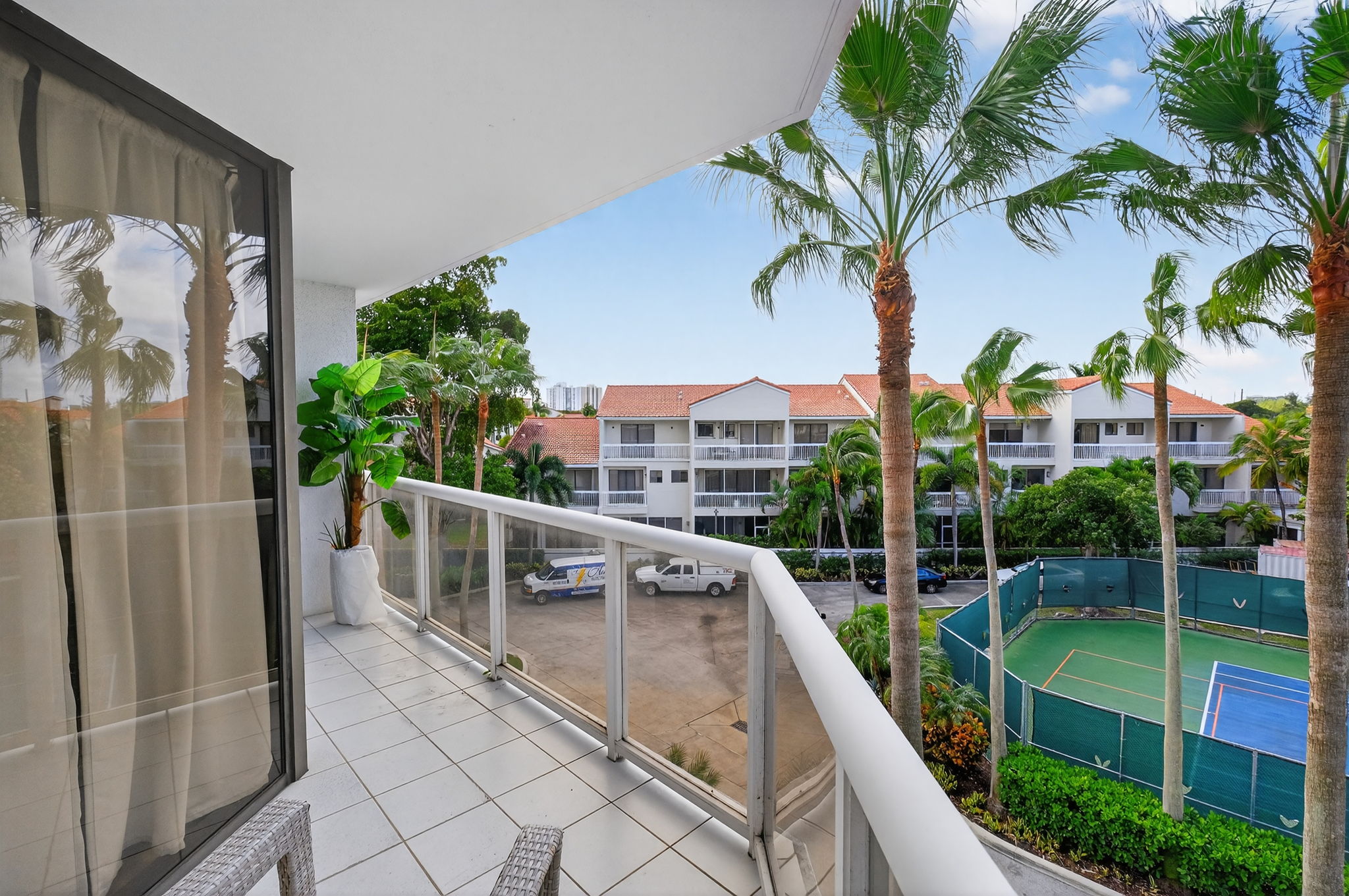 3598 Yacht Club Drive Aventura FL 33180