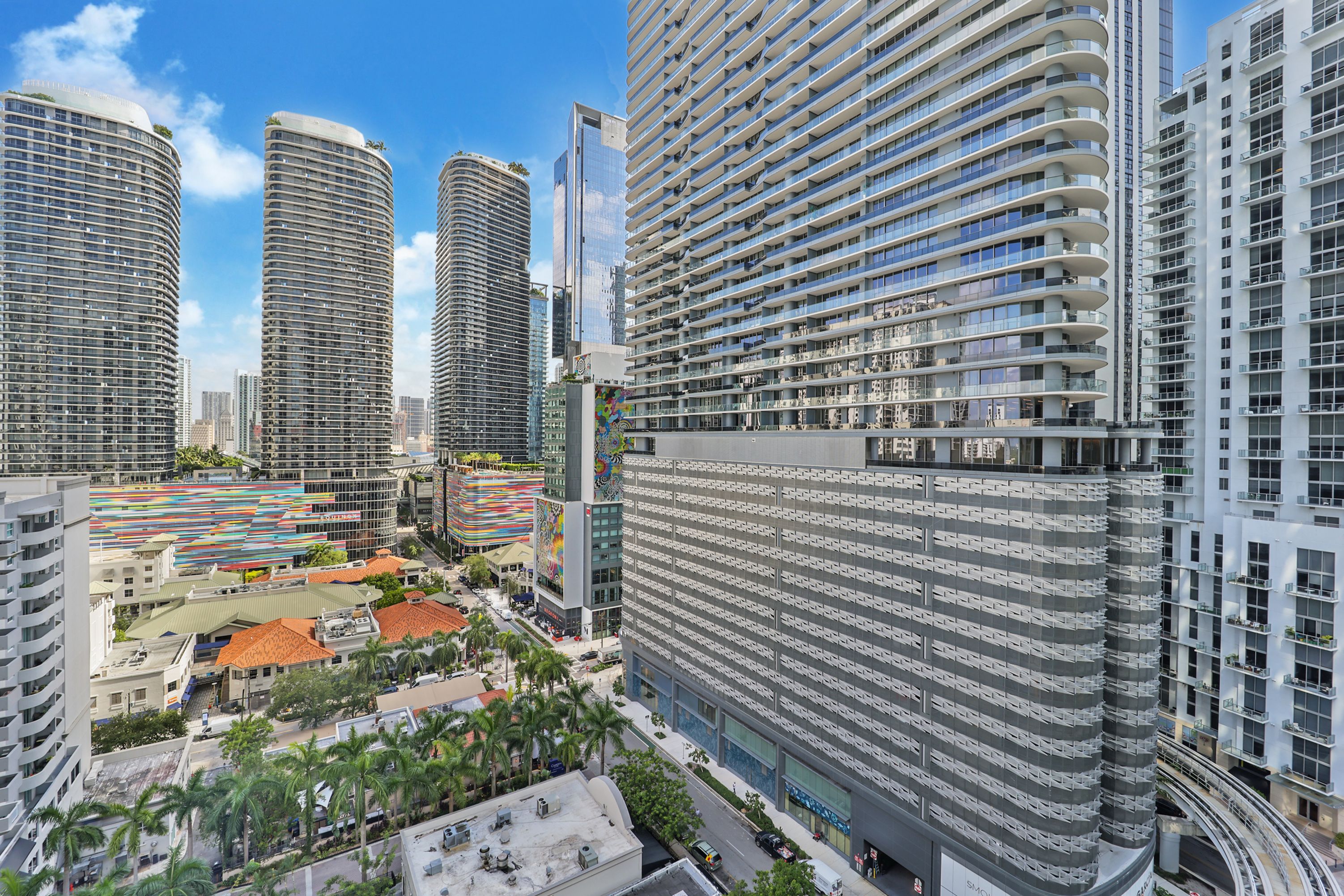 1100 S Miami Avenue Miami FL 33130