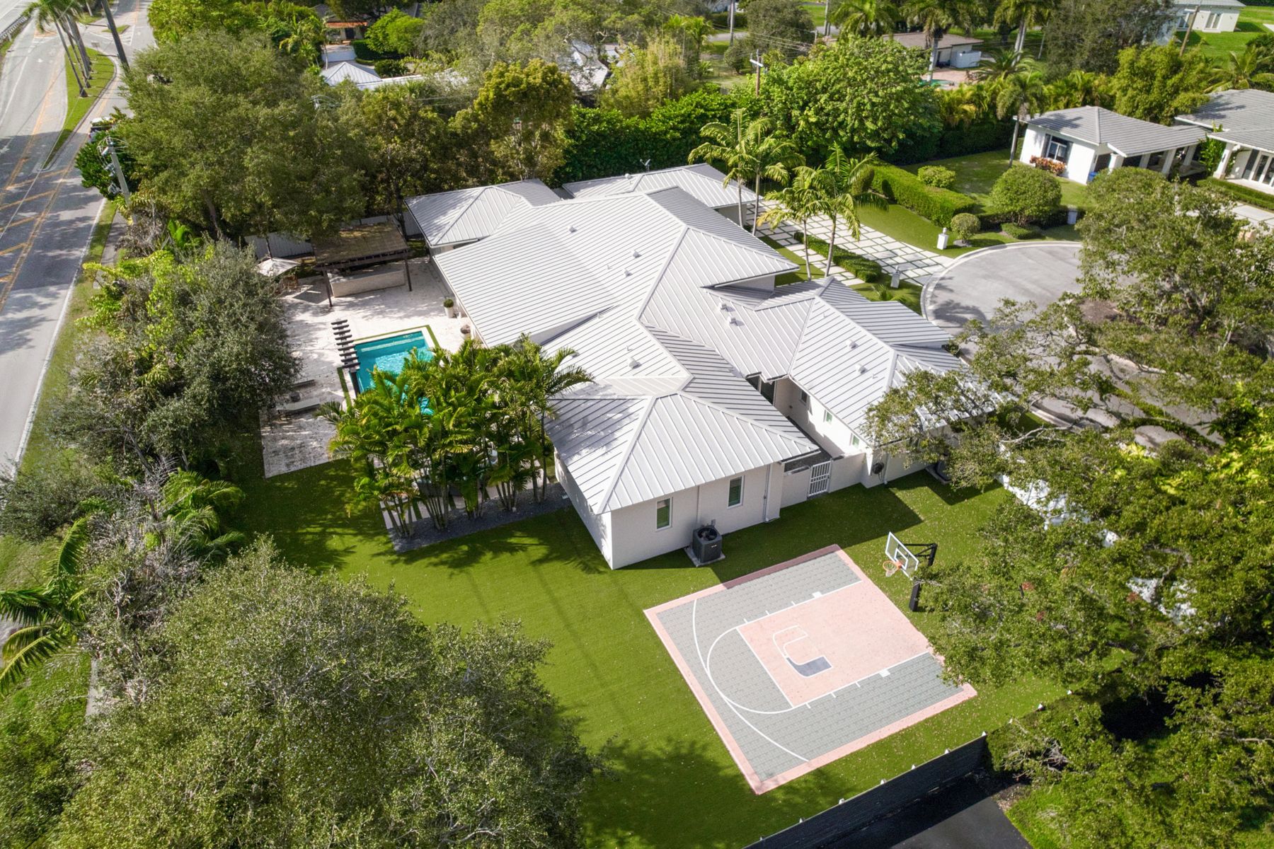 7222 SW 79th Terrace Miami FL 33143