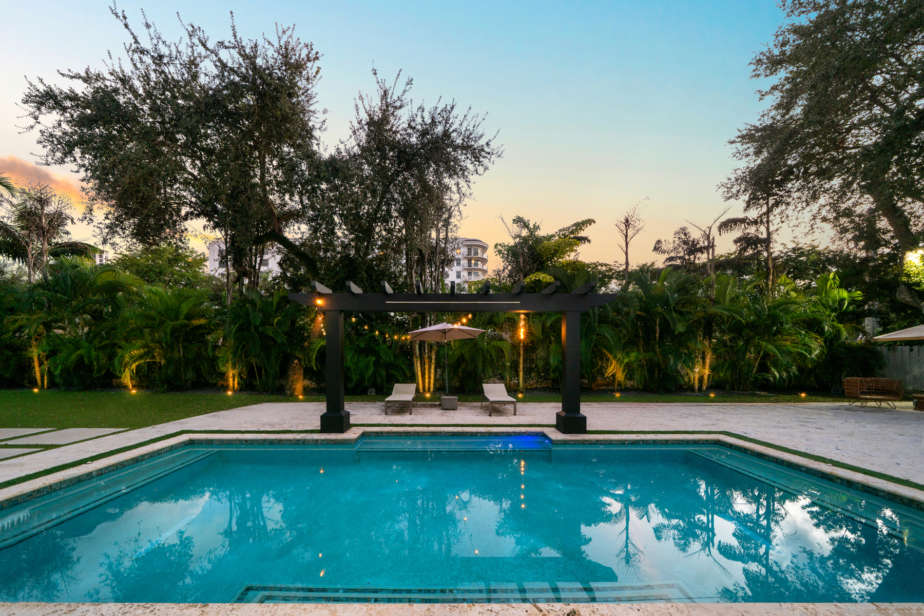 7222 SW 79th Terrace Miami FL 33143