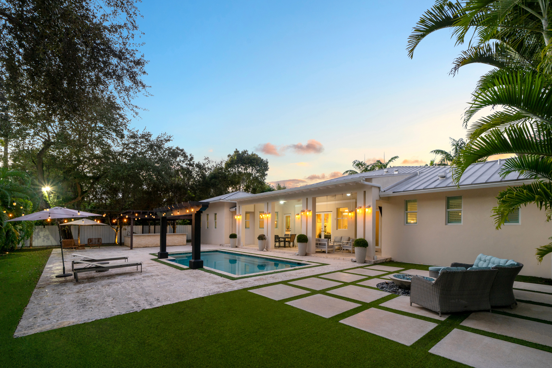 7222 SW 79th Terrace Miami FL 33143