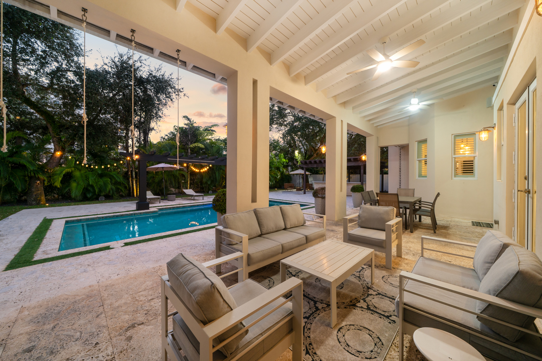 7222 SW 79th Terrace Miami FL 33143