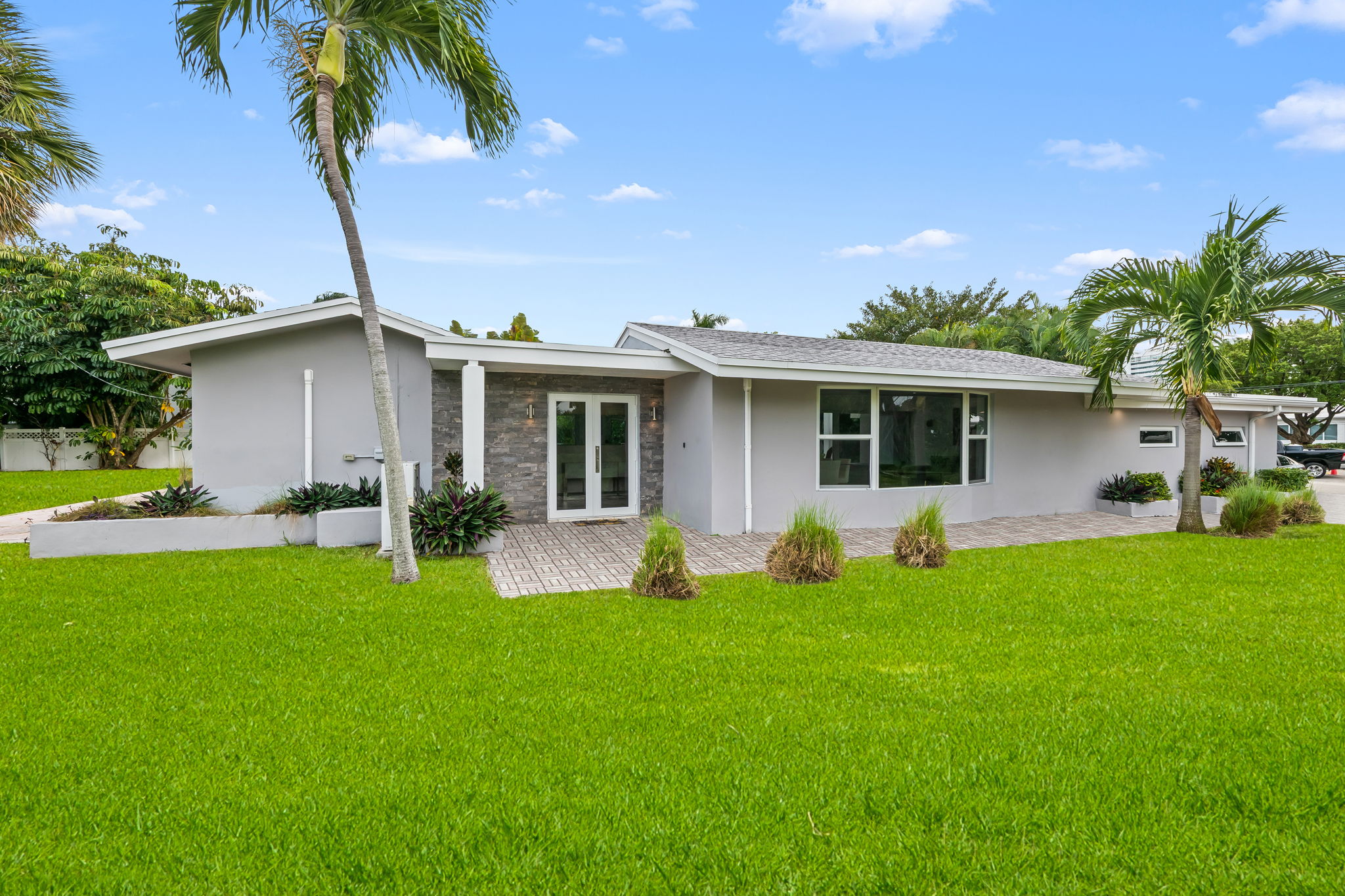 2711 Mayan Drive Fort Lauderdale FL 33316