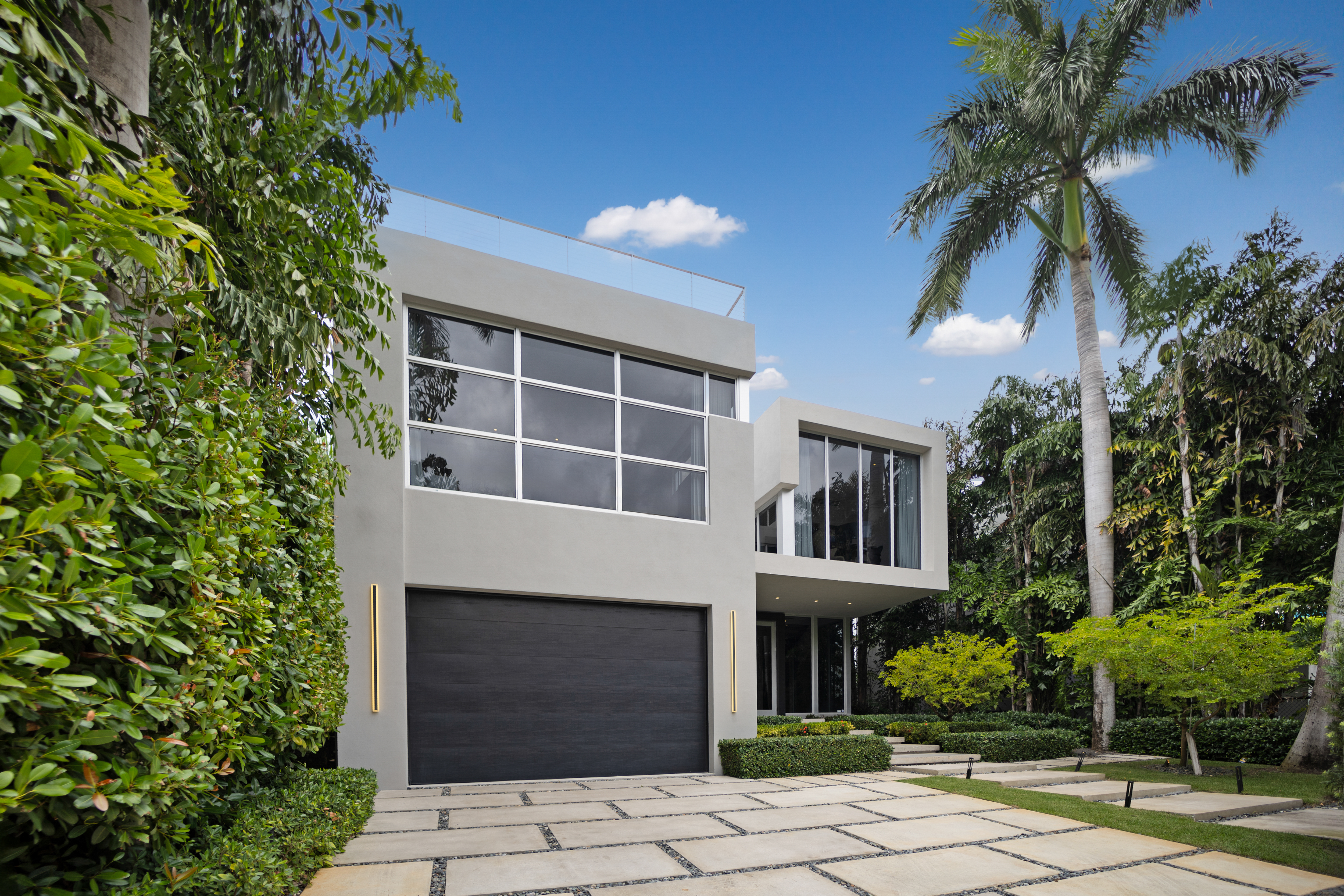 1379 N Venetian Way Miami FL 33139