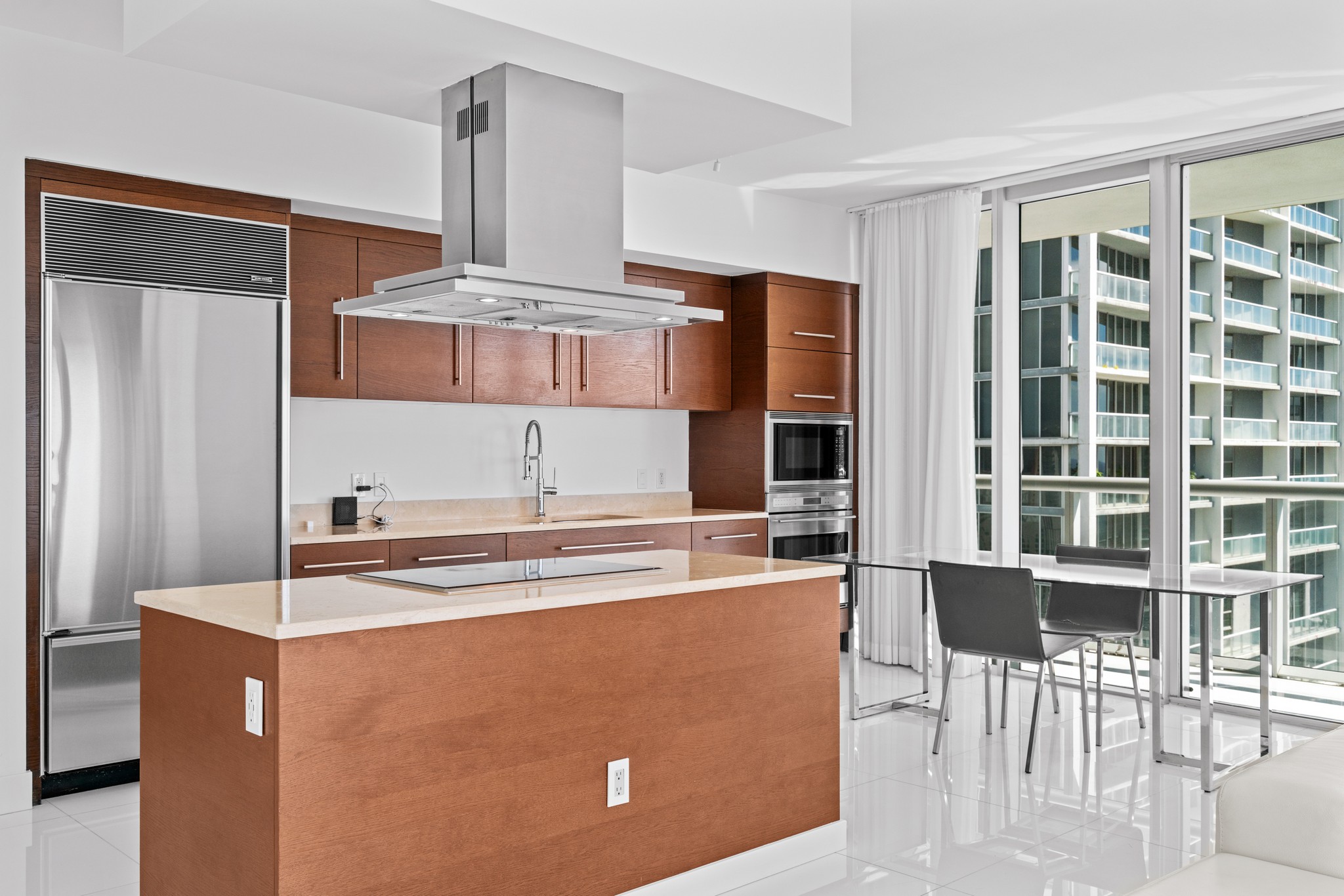 485 Brickell Avenue Miami FL 33131