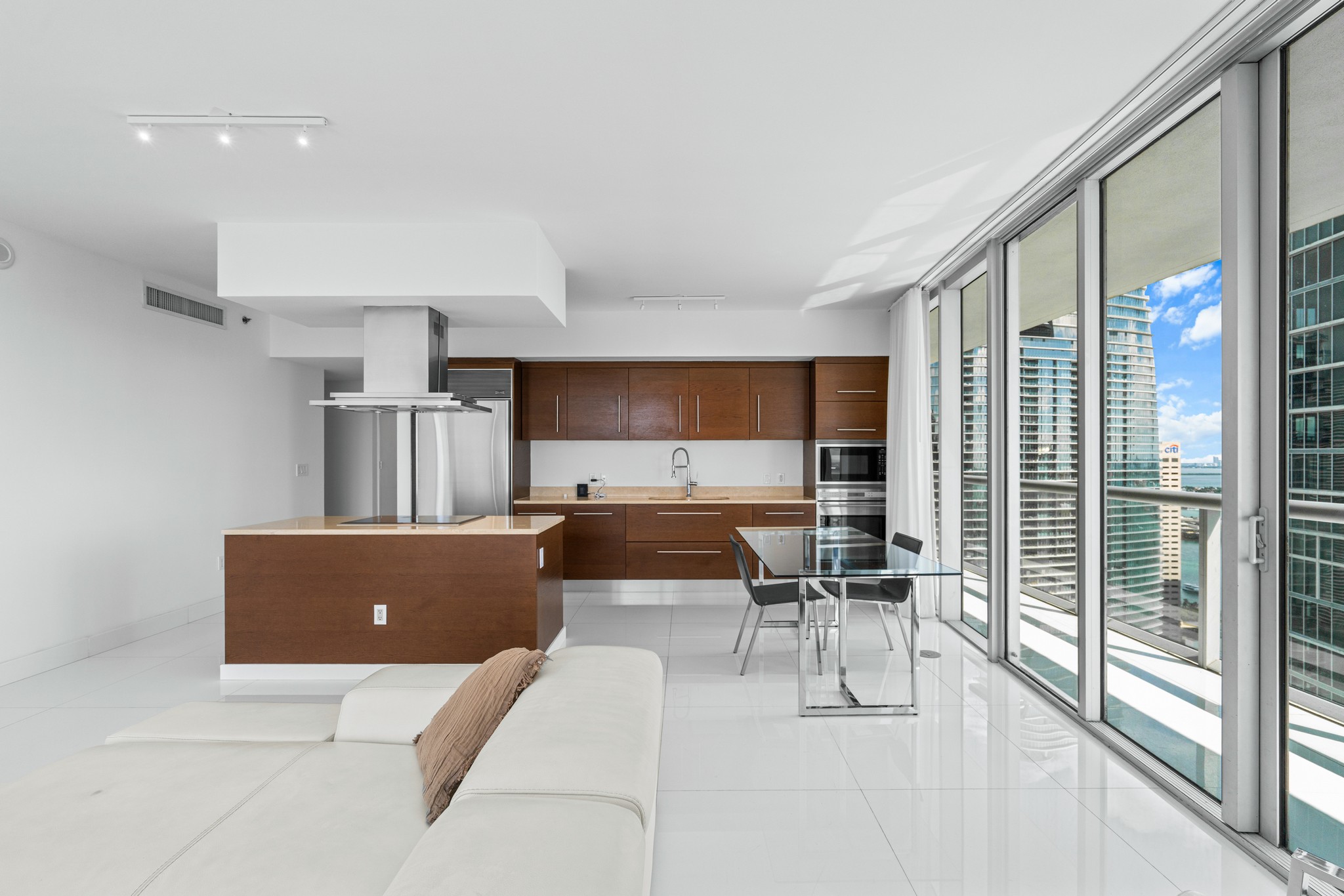 485 Brickell Avenue Miami FL 33131