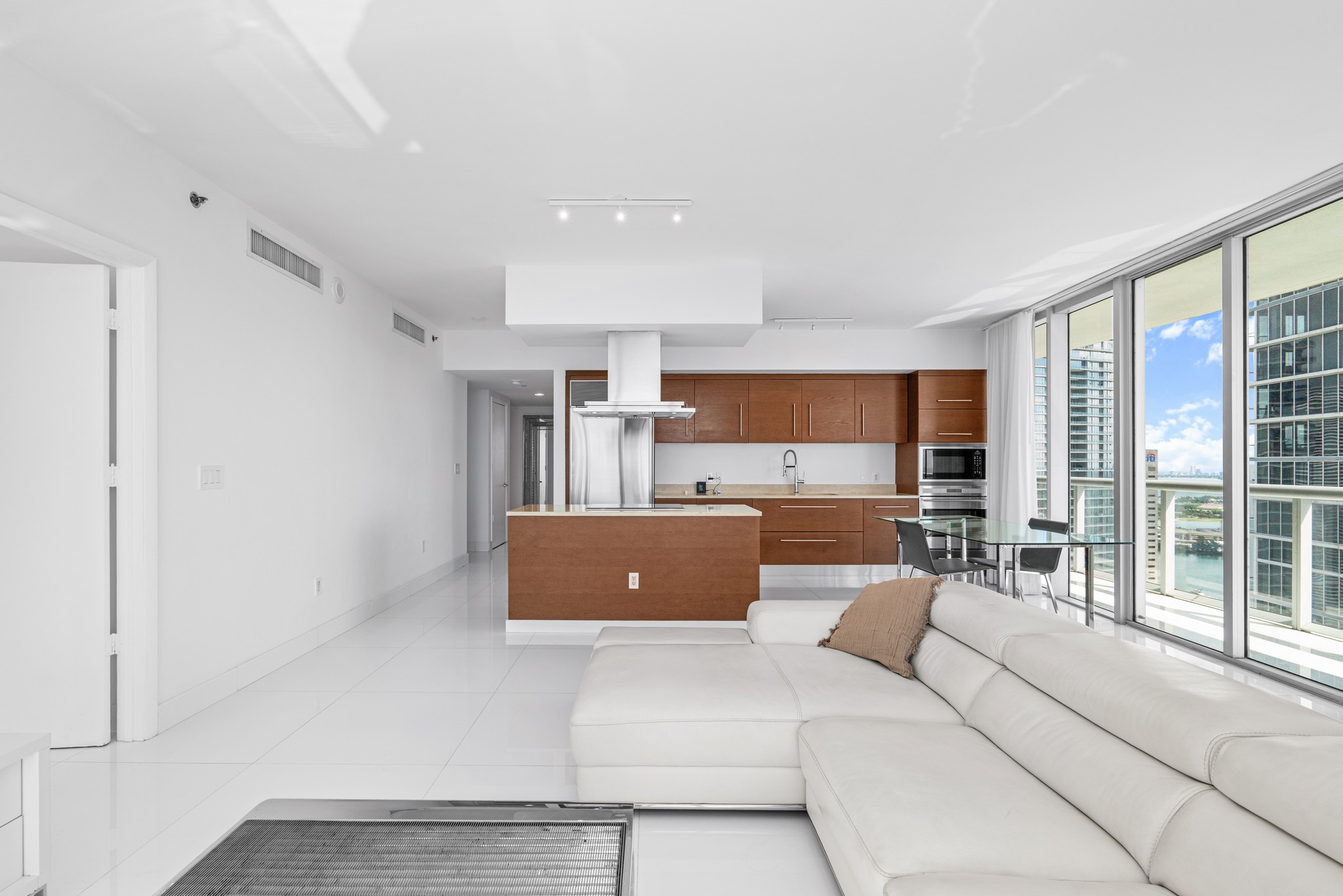 485 Brickell Avenue Miami FL 33131