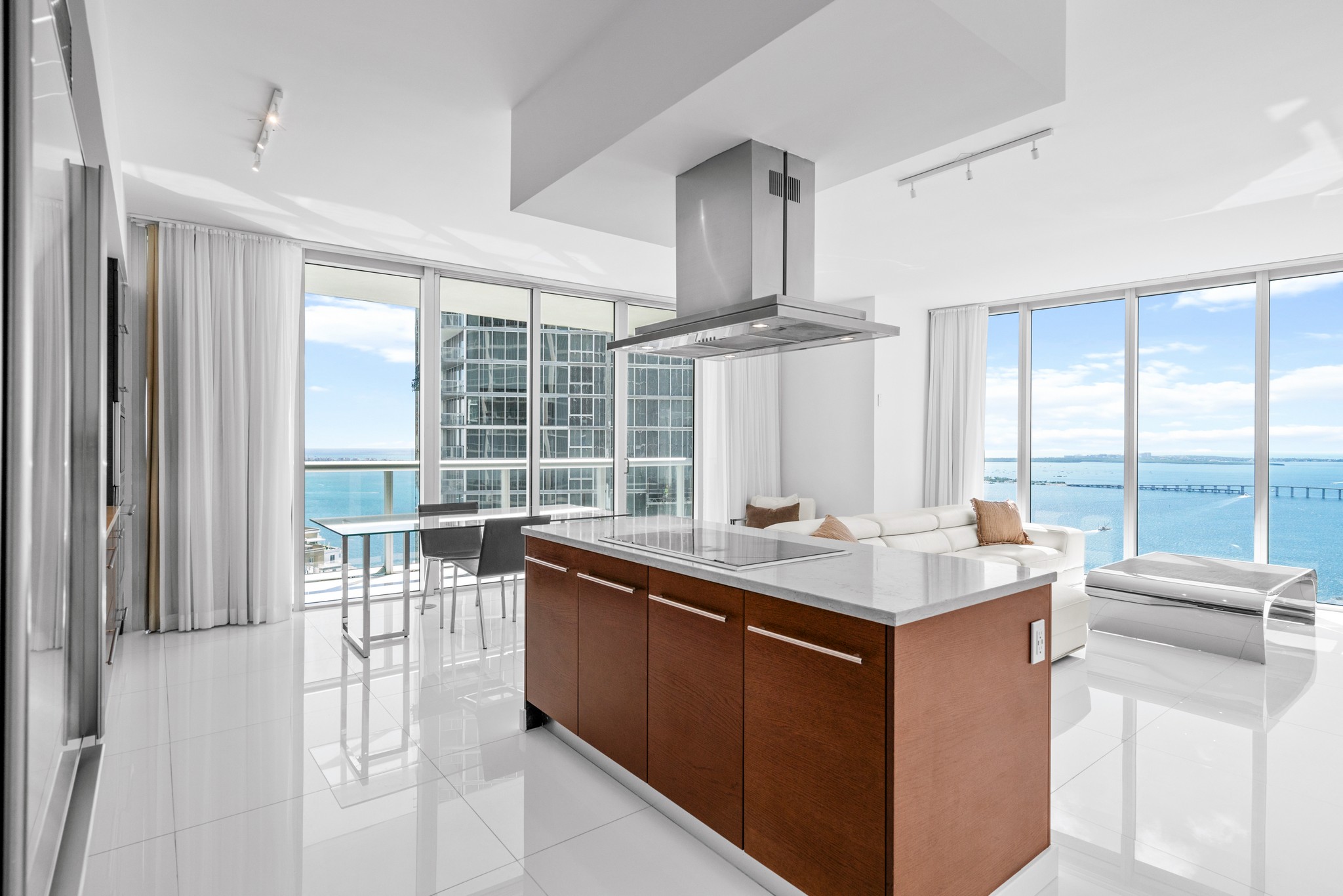 485 Brickell Avenue Miami FL 33131