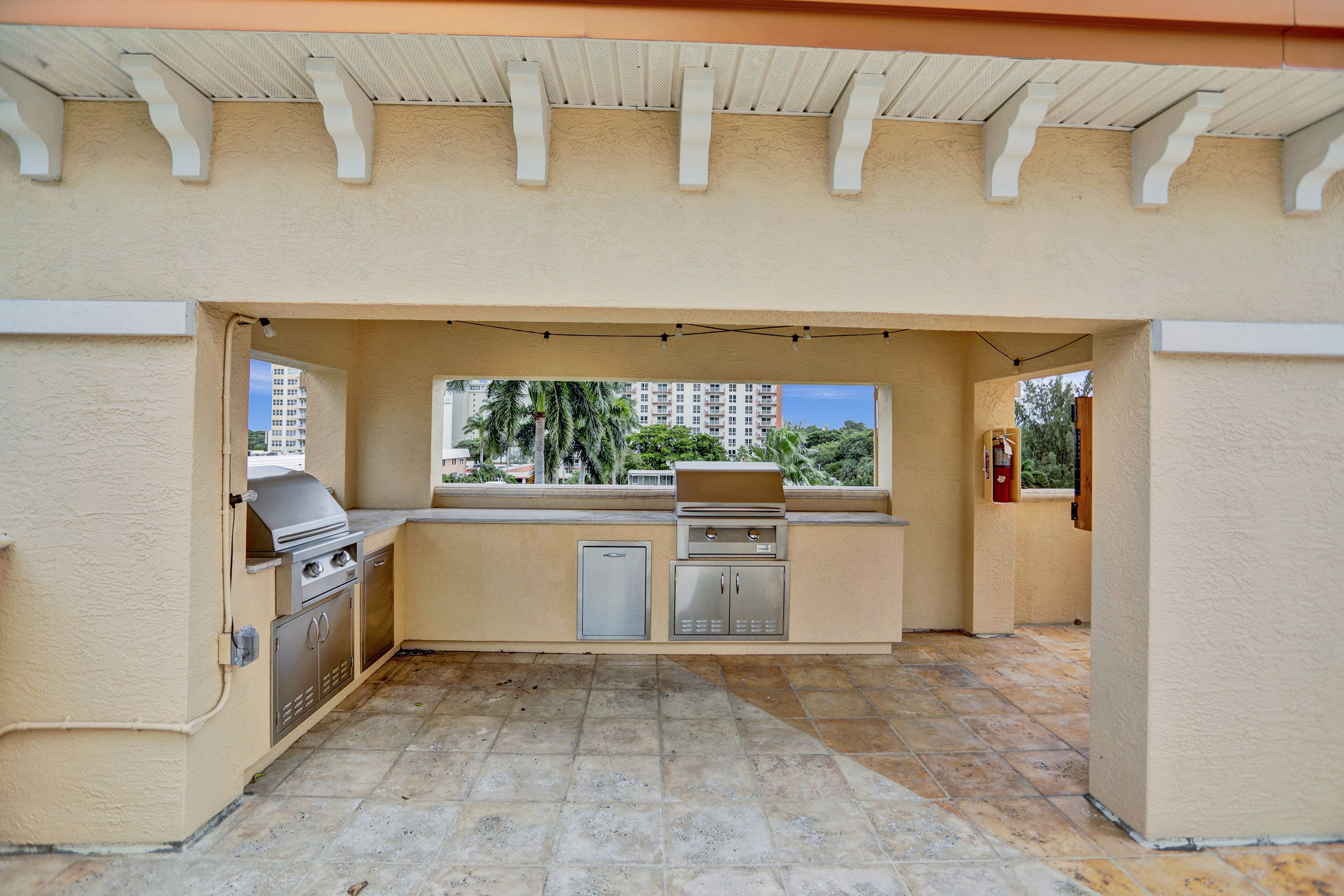 2845 NE 9th Street Fort Lauderdale FL 33304