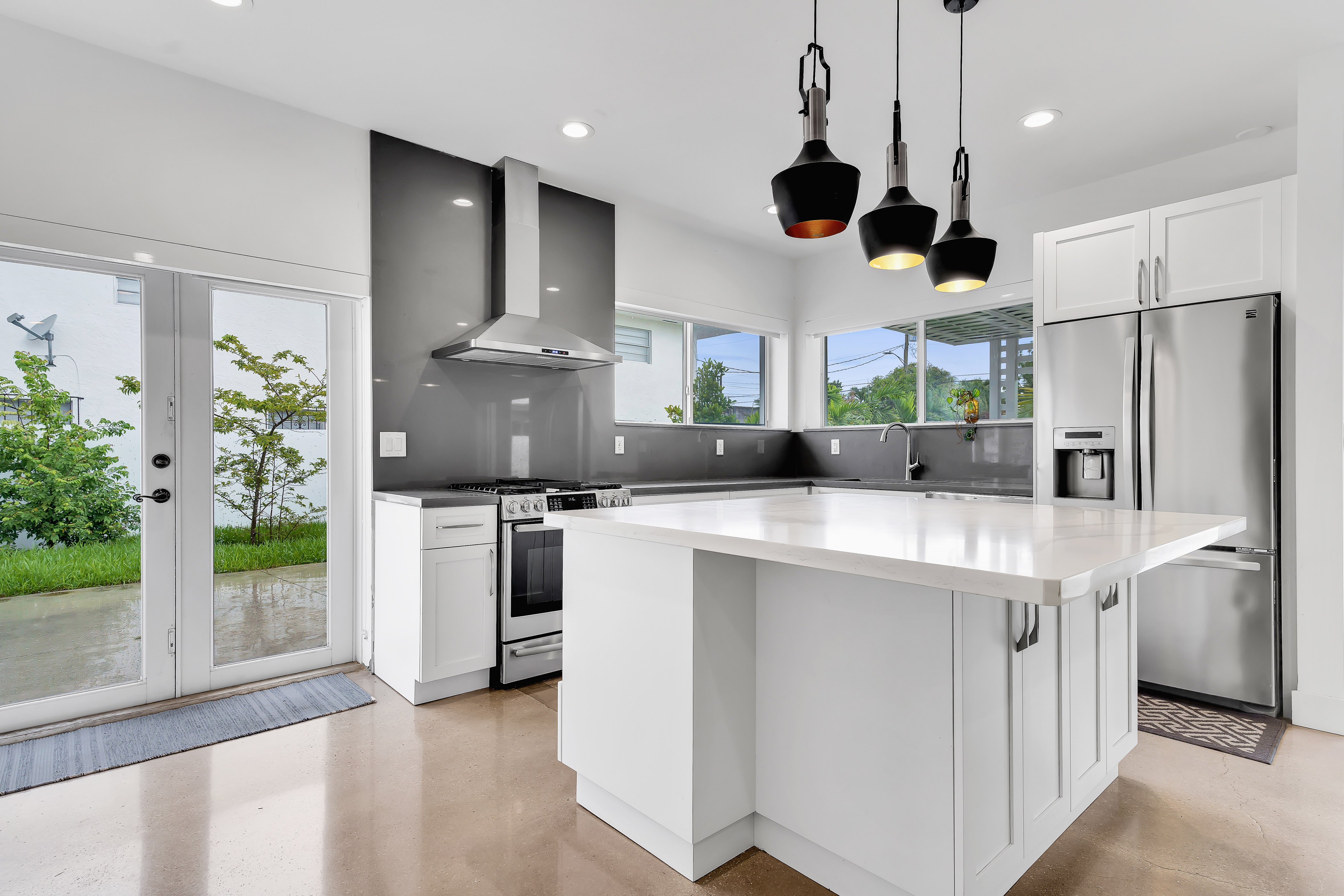 2247 NW 2nd Street Miami FL 33125