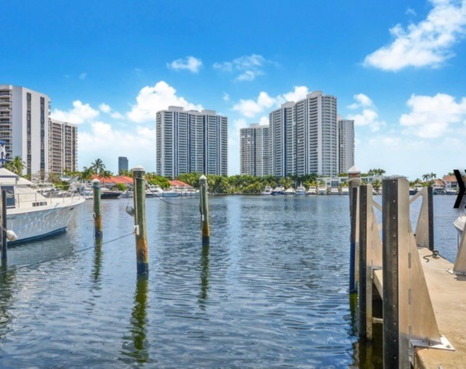 21205 Yacht Club Drive Aventura FL 33180