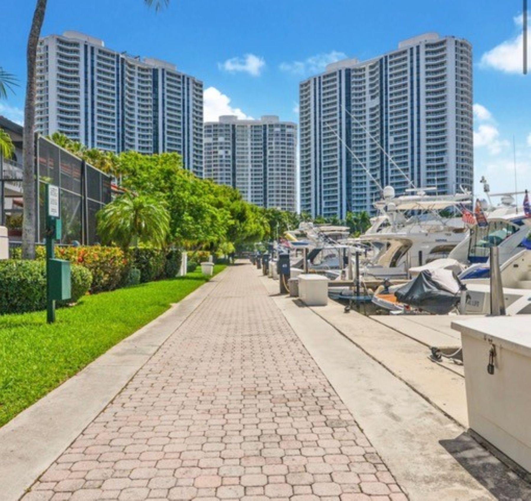 21205 Yacht Club Drive Aventura FL 33180
