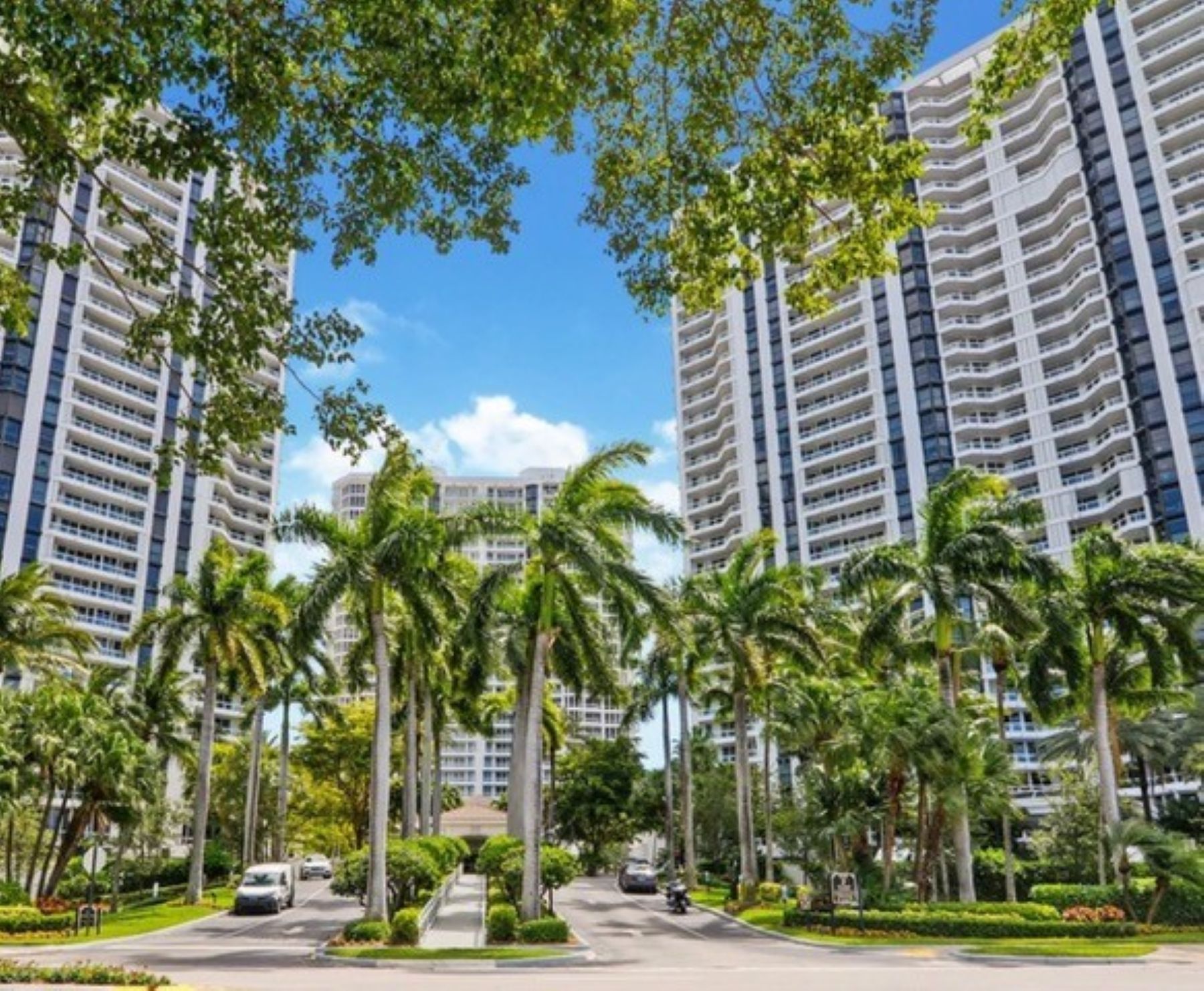 21205 Yacht Club Drive Aventura FL 33180