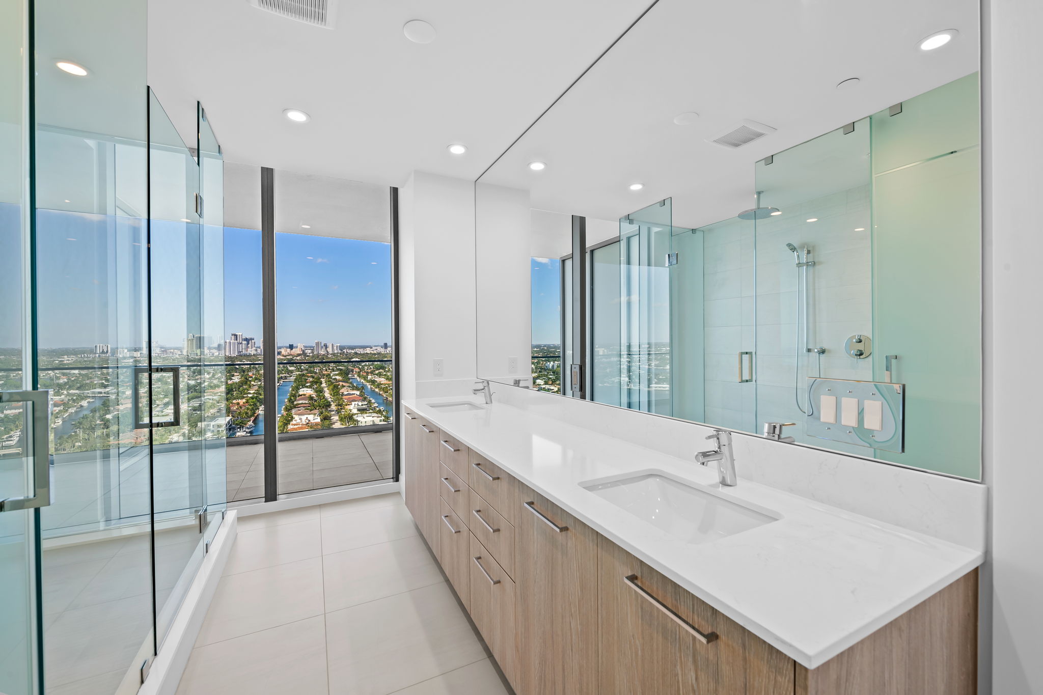 153 N Seabreeze Fort Lauderdale FL 33304