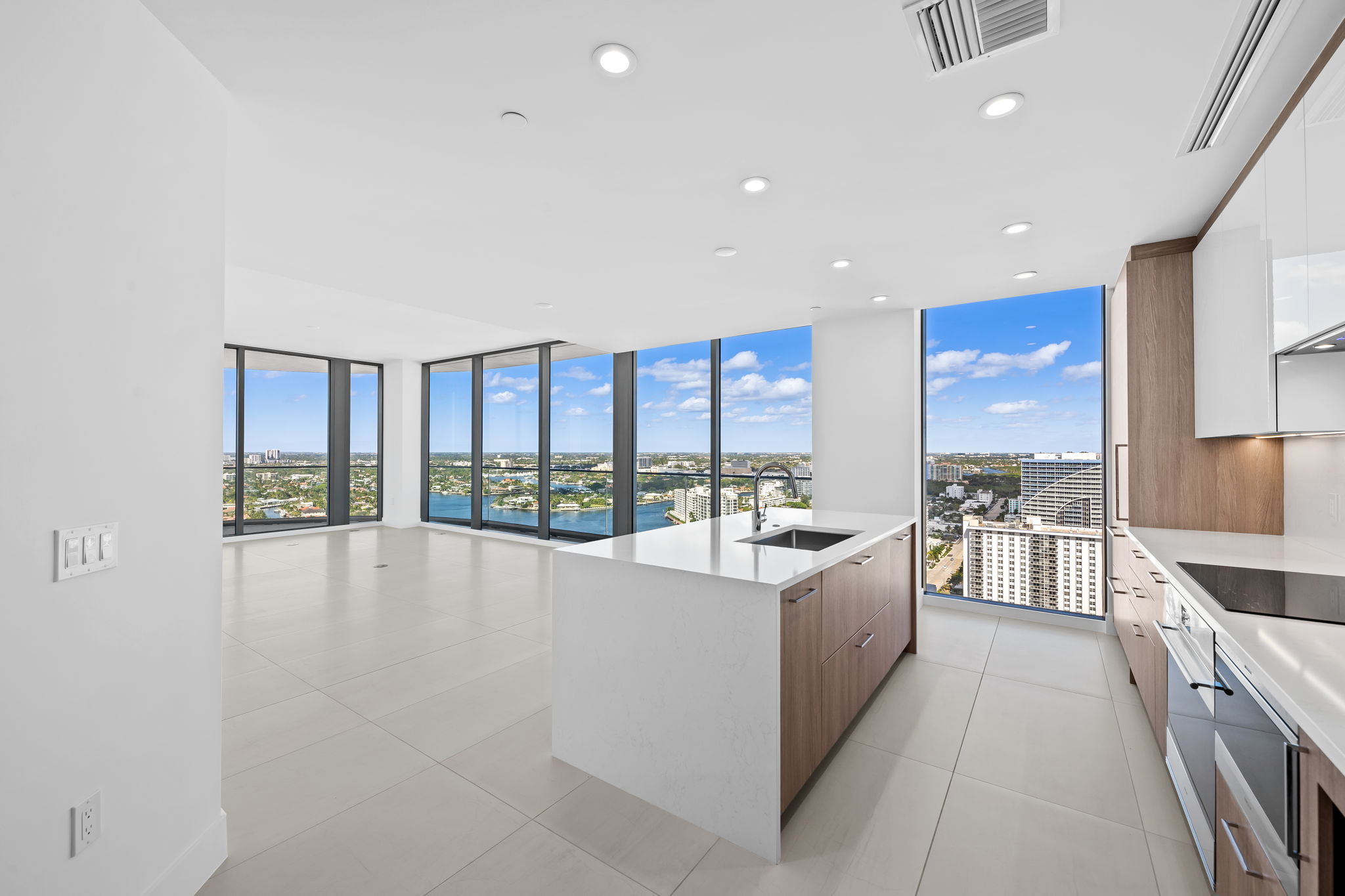 153 N Seabreeze Fort Lauderdale FL 33304