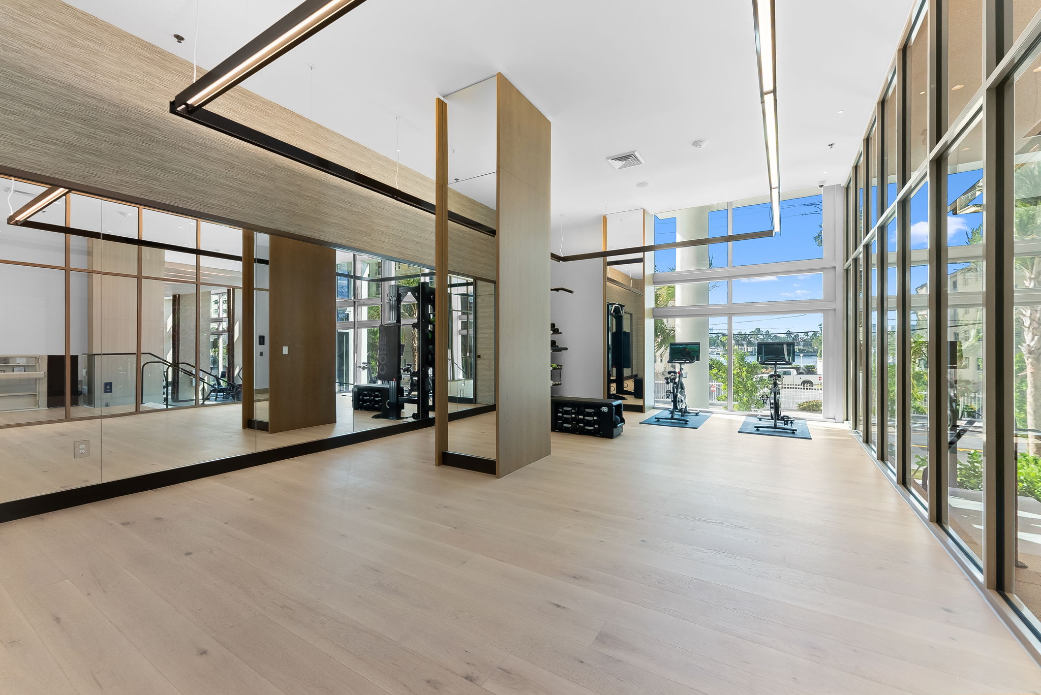 153 N Seabreeze Fort Lauderdale FL 33304