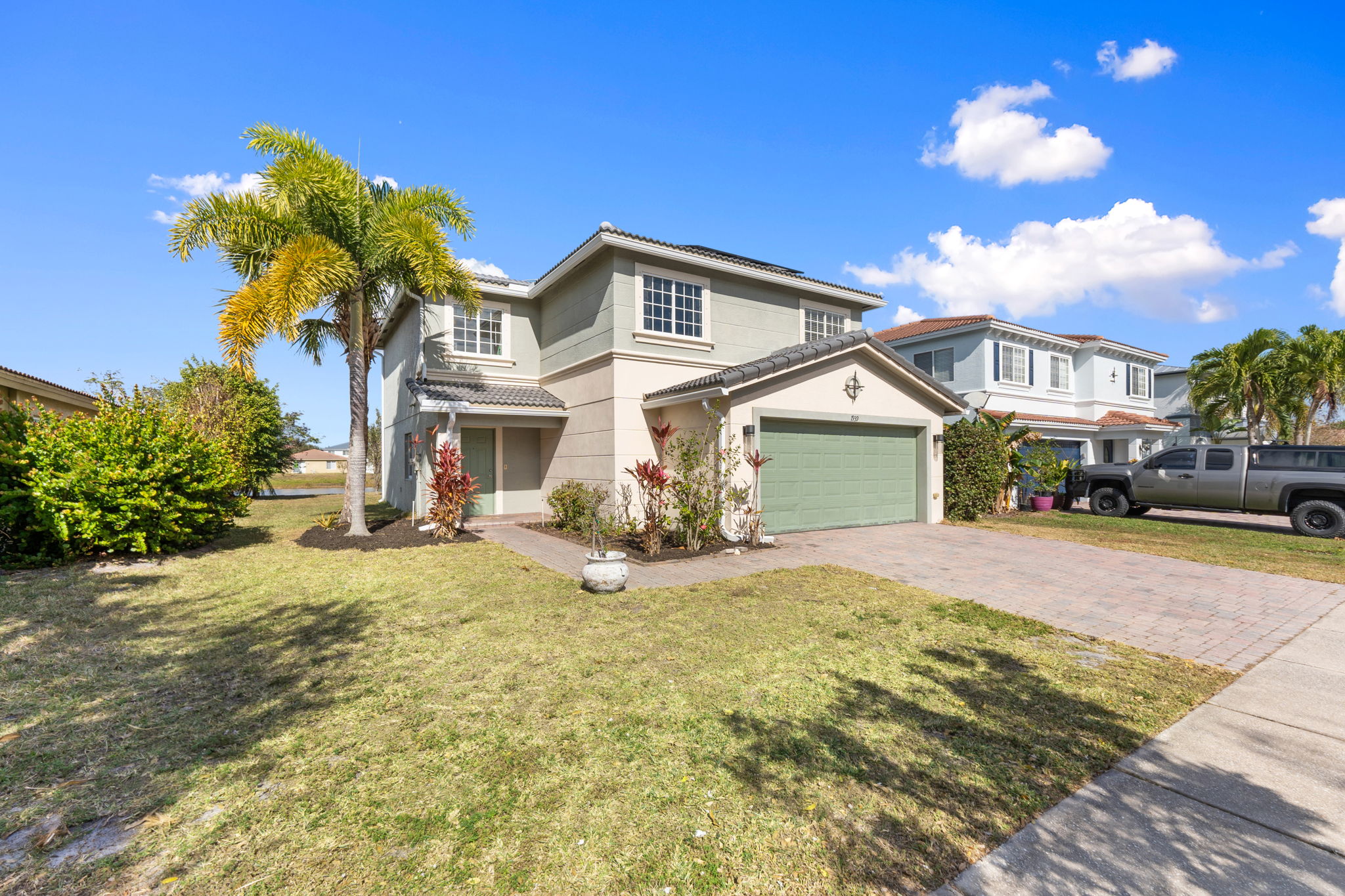 1939 SW Jamesport Drive Port St Lucie FL 34953