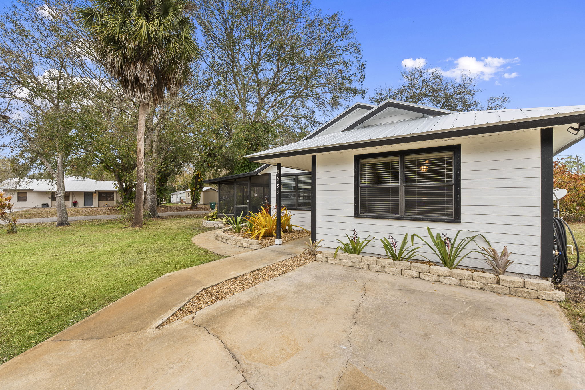3585 SE 8th Street Okeechobee FL 34974