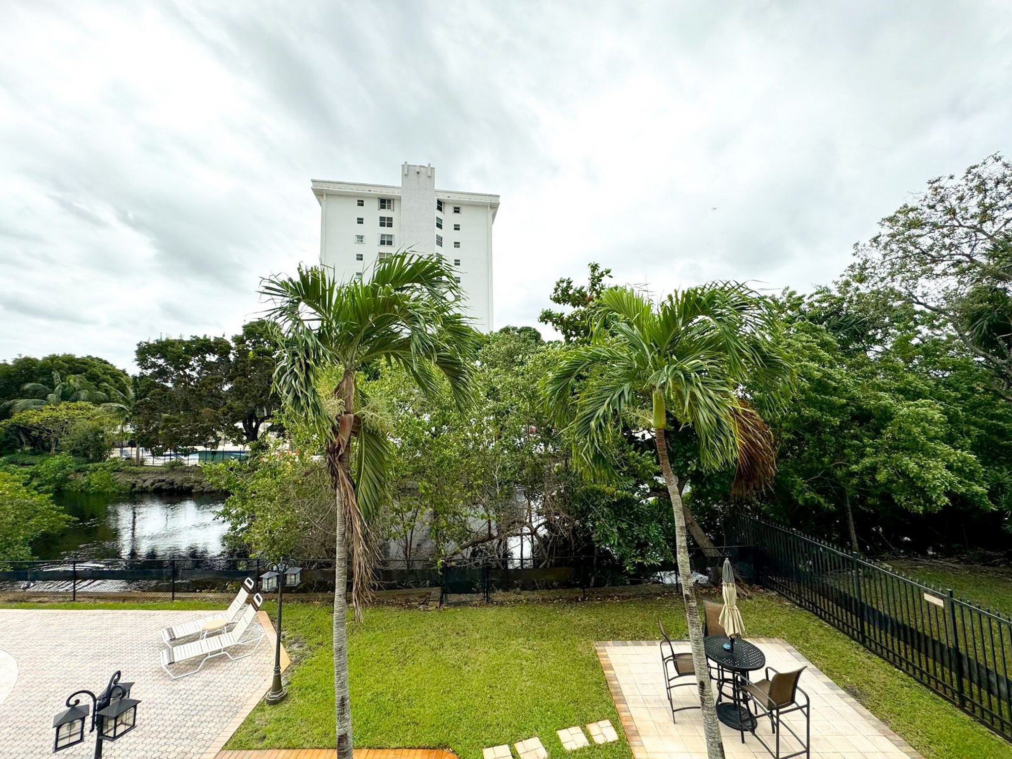 12 NE 19th Court Wilton Manors FL 33305