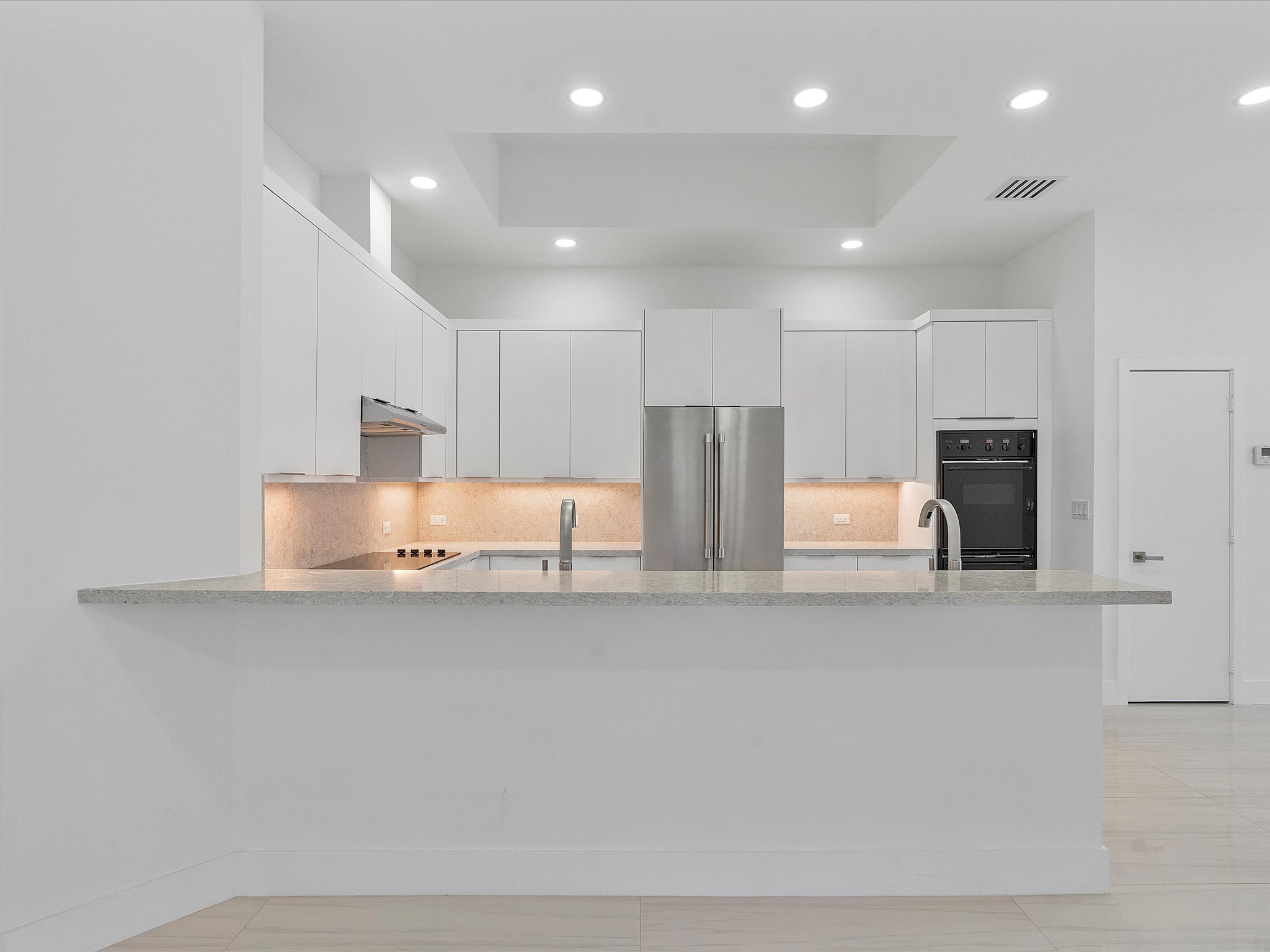 21301 NE 38th Avenue Aventura FL 33180