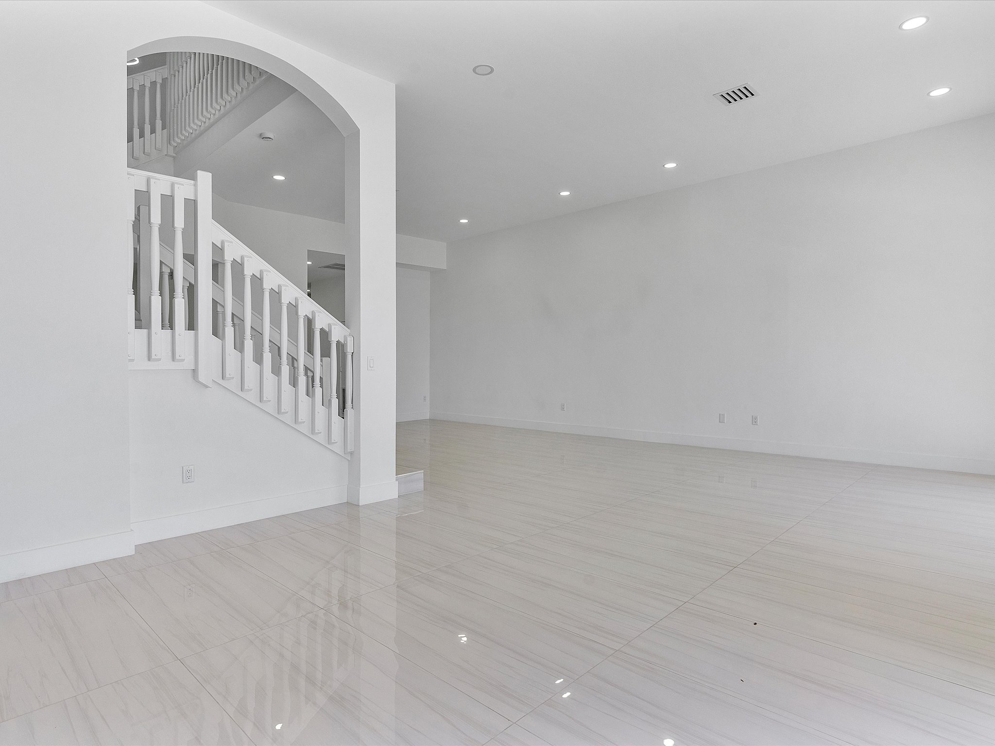 21301 NE 38th Avenue Aventura FL 33180