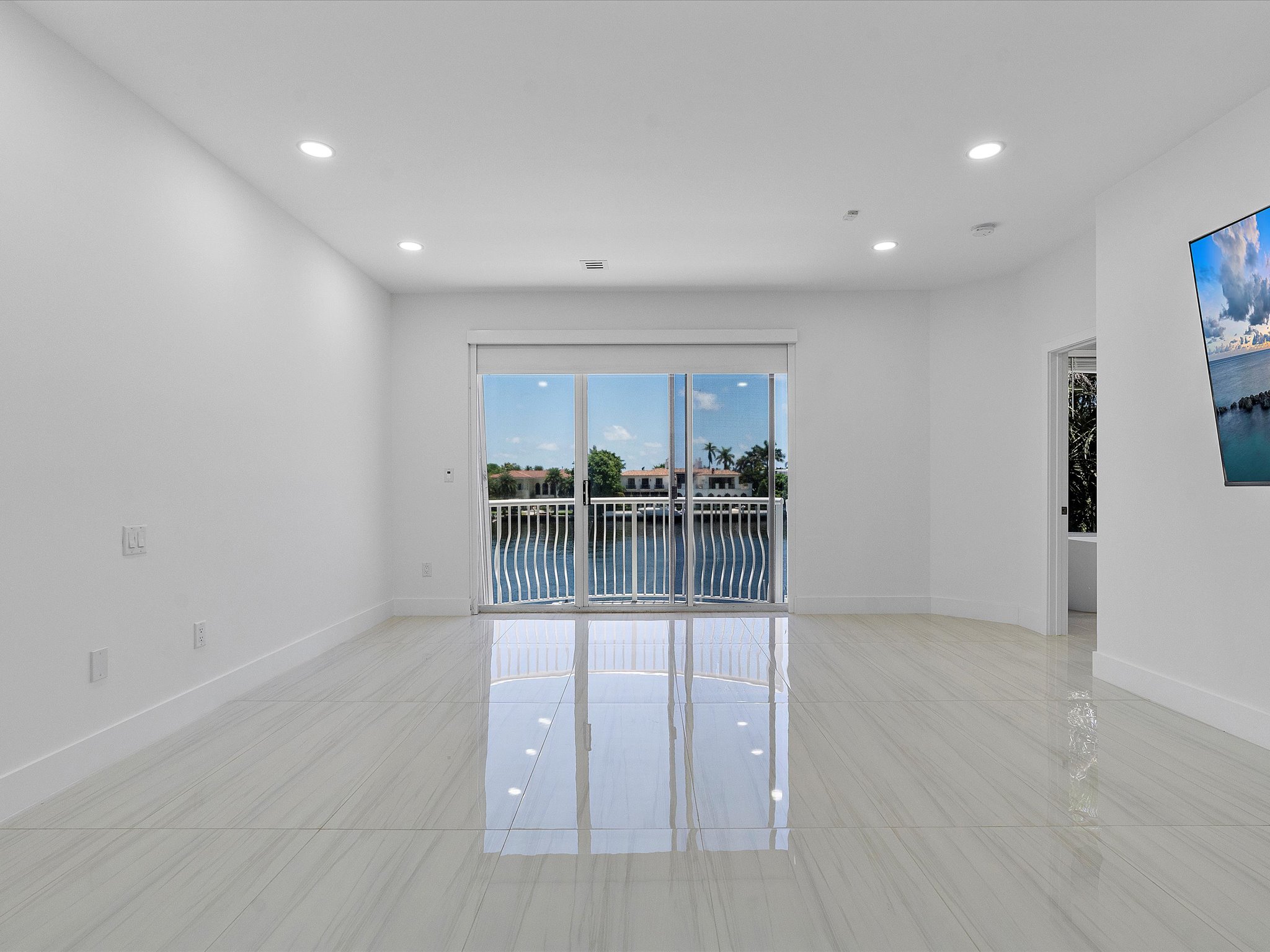 21301 NE 38th Avenue Aventura FL 33180