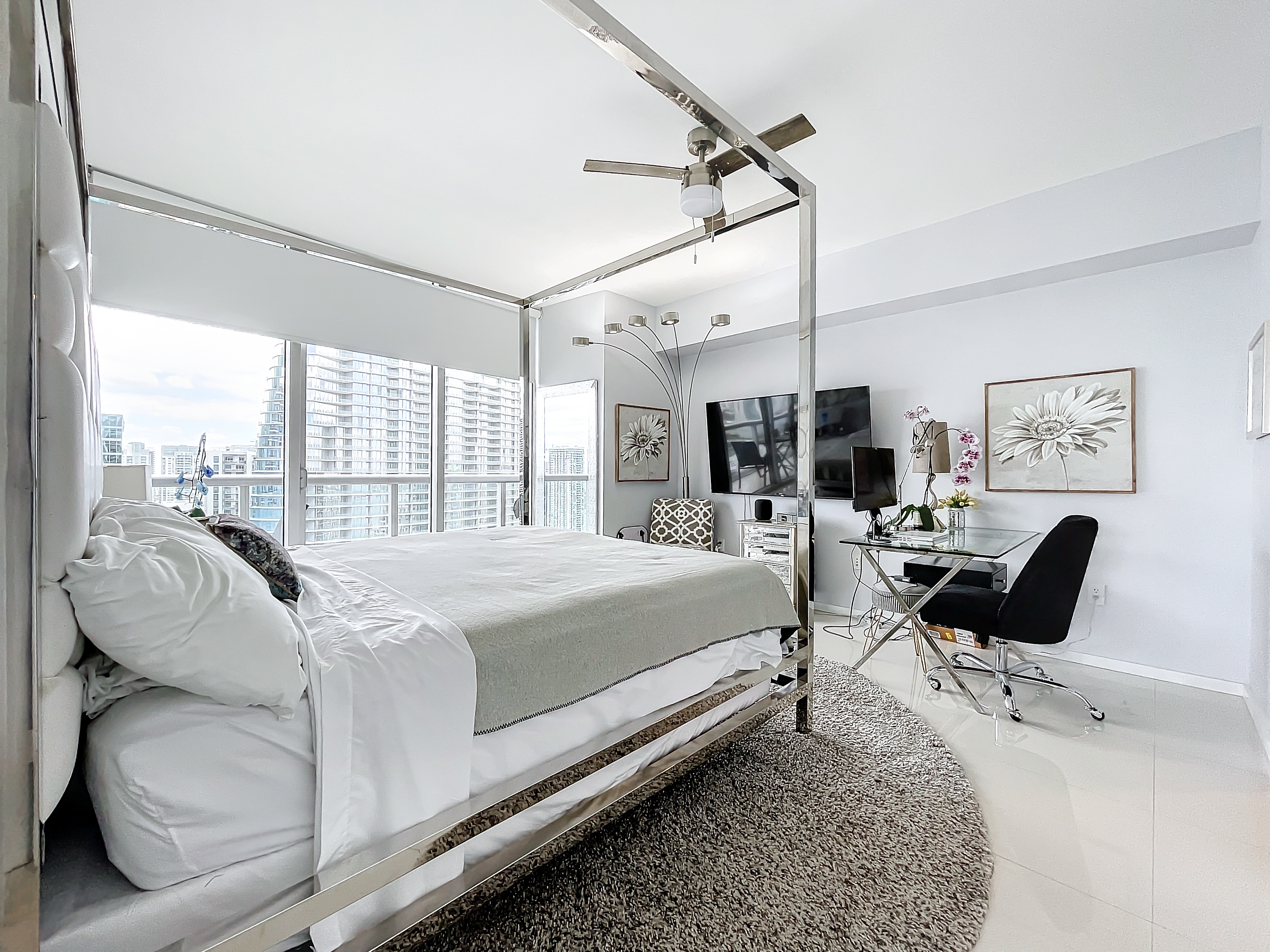475 Brickell Avenue Miami FL 33131