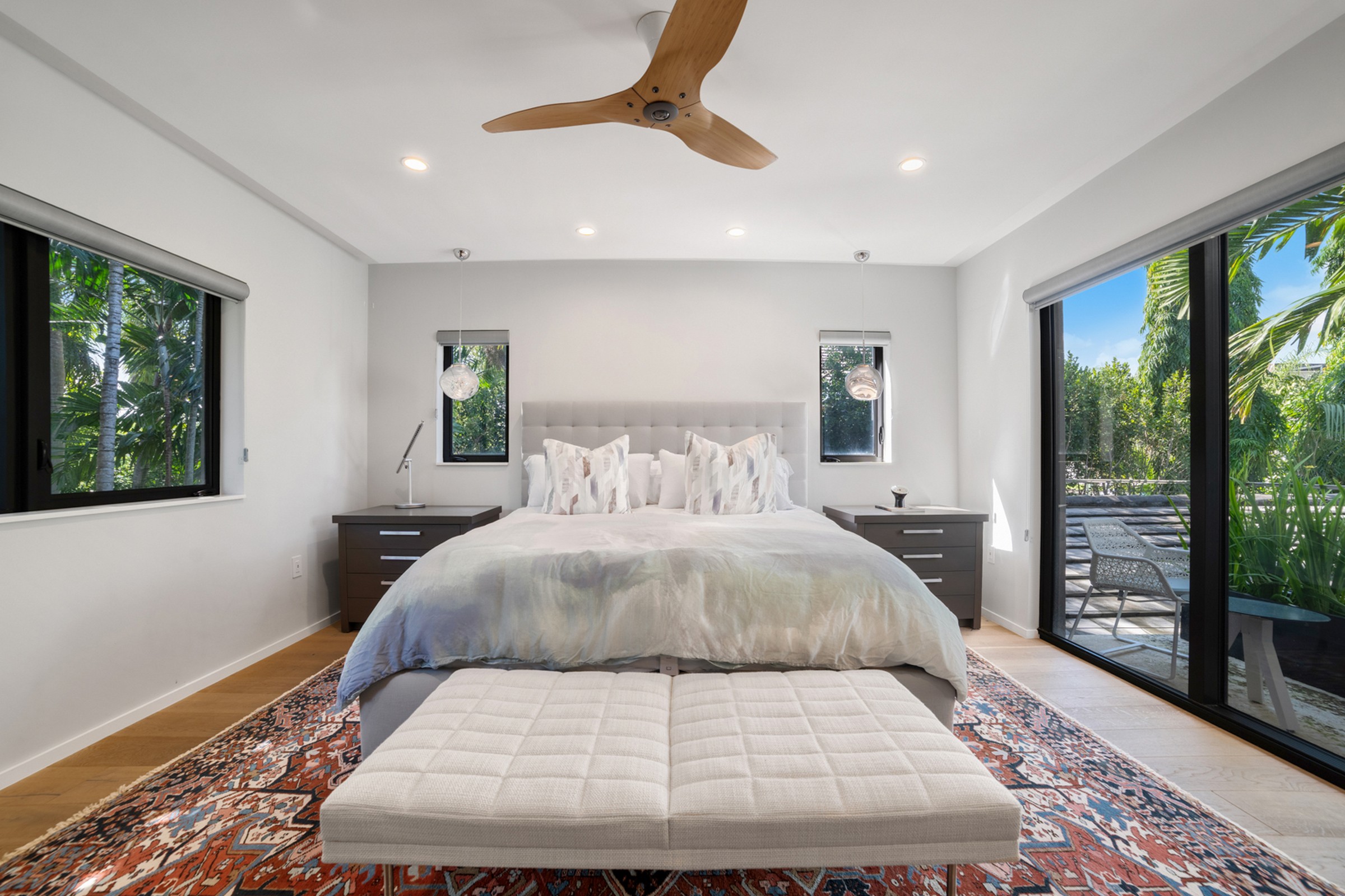 6840 Sunrise Place Coral Gables FL 33133
