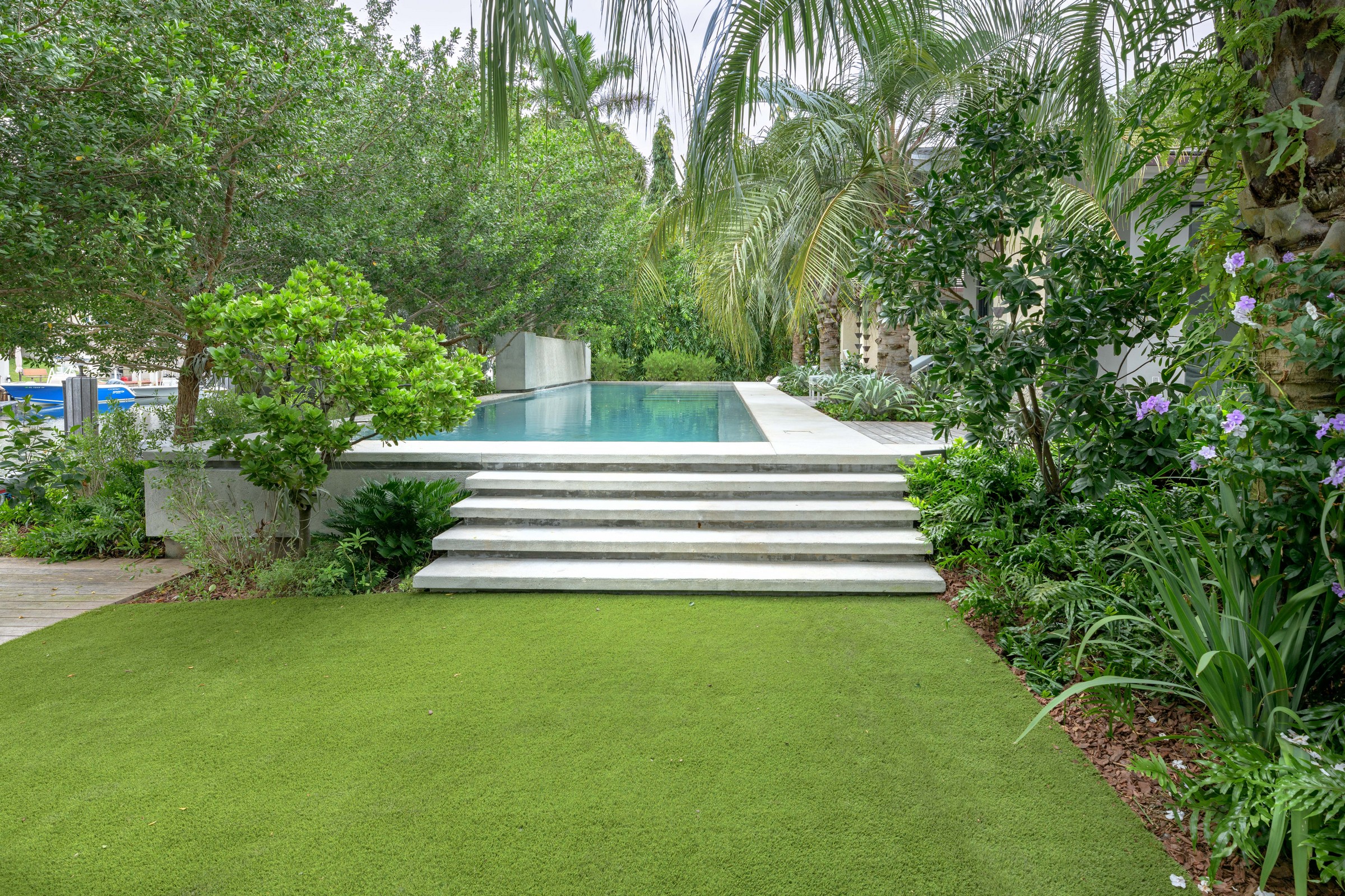 6840 Sunrise Place Coral Gables FL 33133
