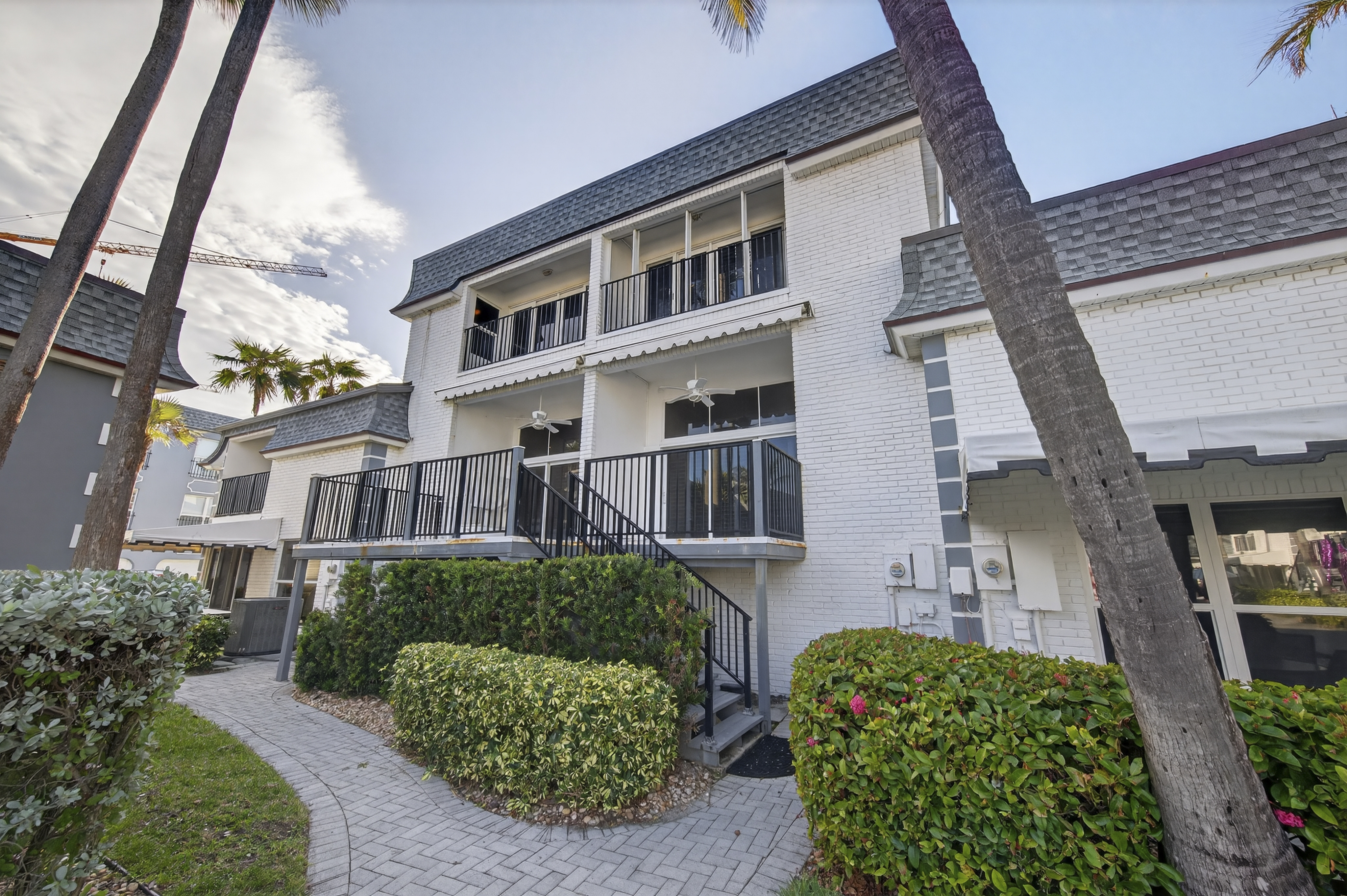 1194 Hillsboro Mile Hillsboro Beach FL 33062