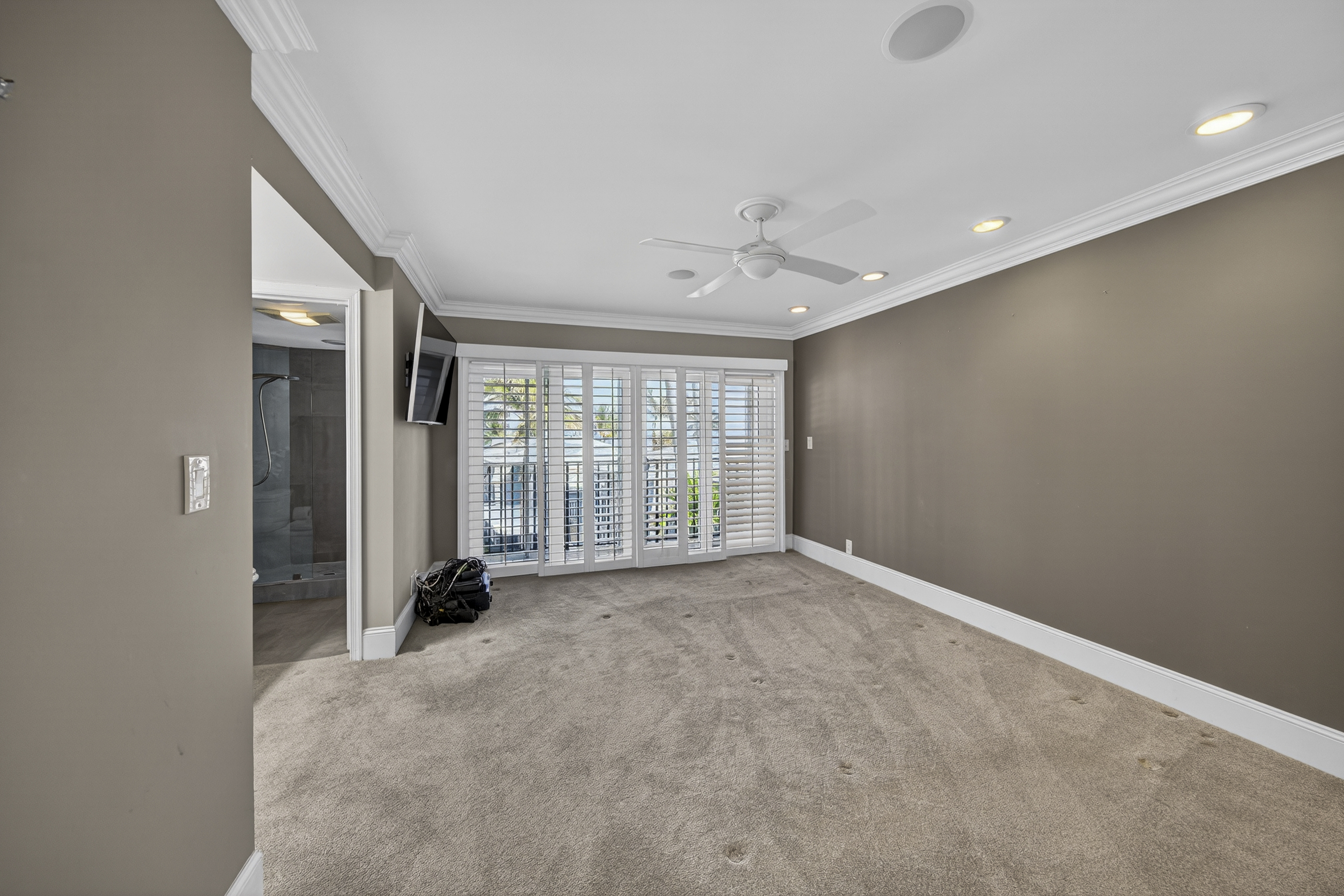 1194 Hillsboro Mile Hillsboro Beach FL 33062