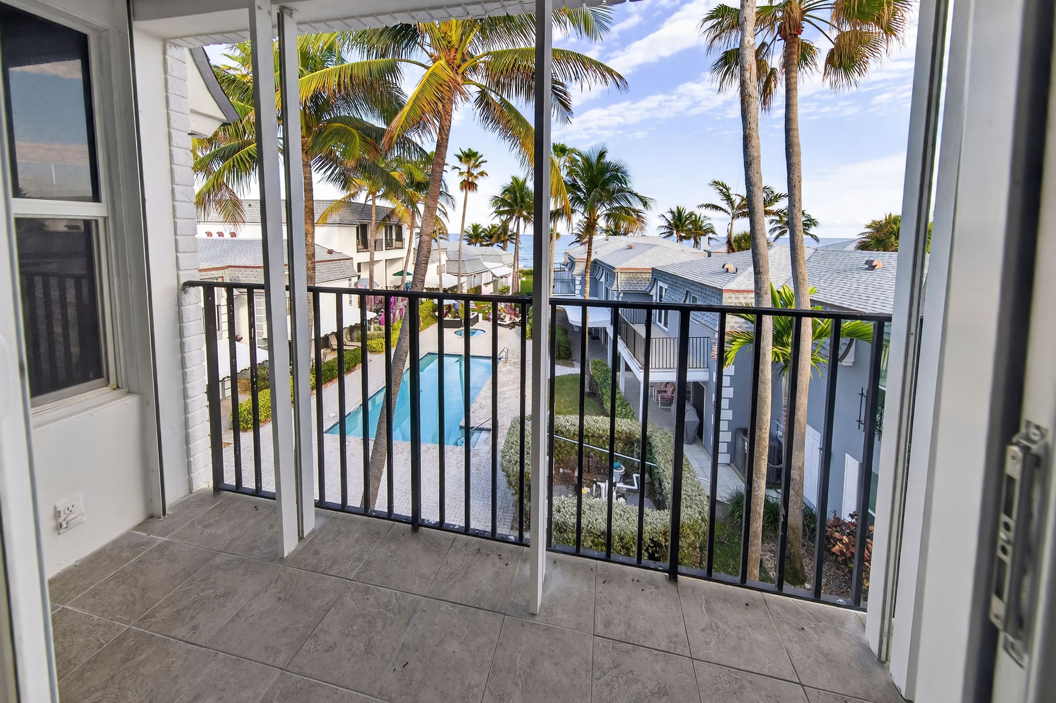 1194 Hillsboro Mile Hillsboro Beach FL 33062
