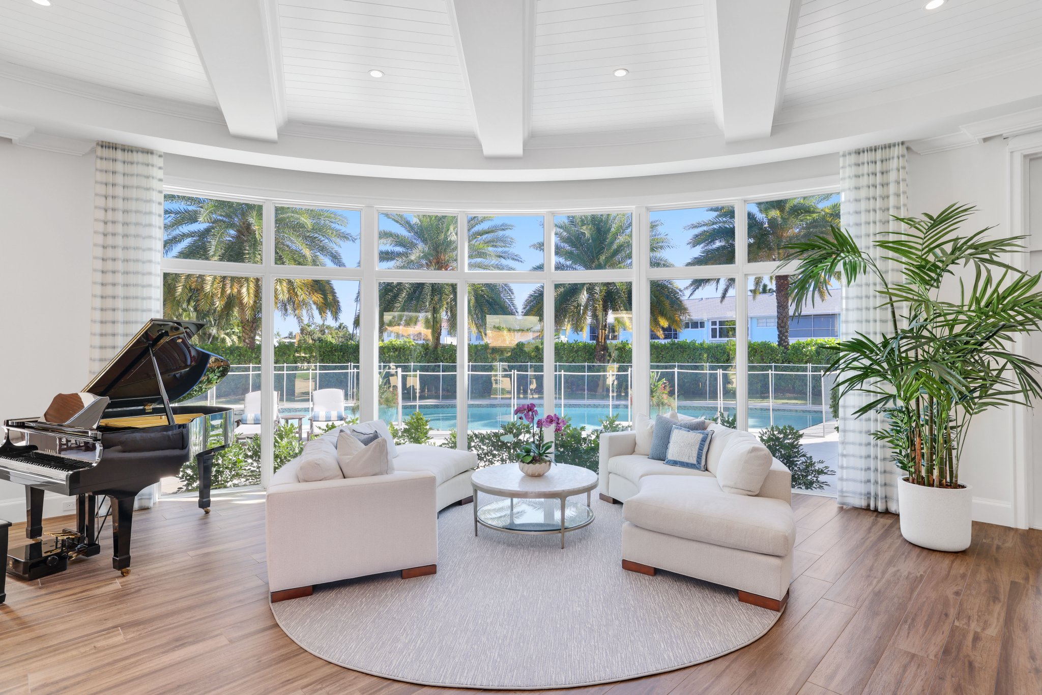 3700 NE 24th Avenue Lighthouse Point FL 33064