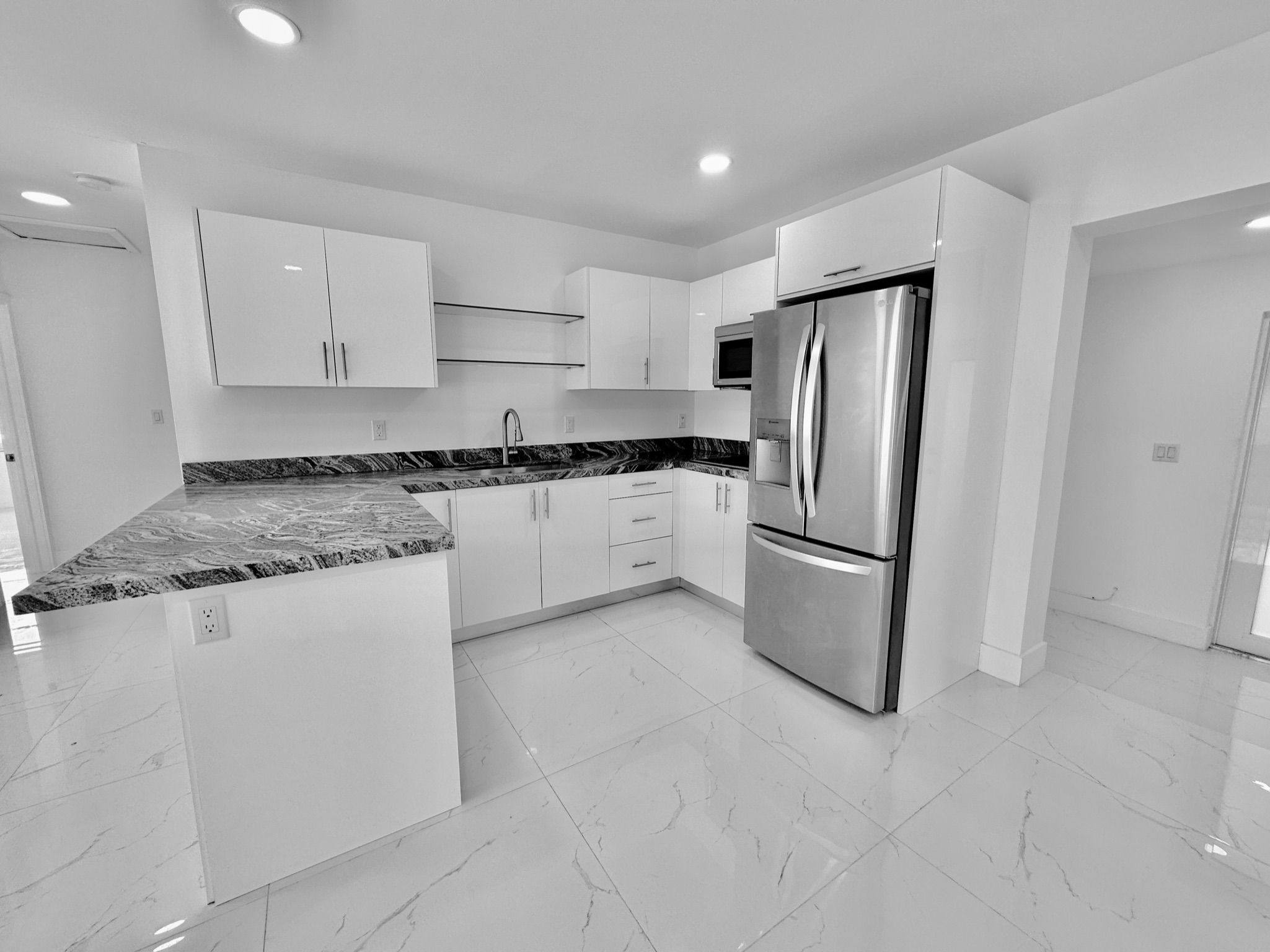 2722 SW 5th Street Miami FL 33135